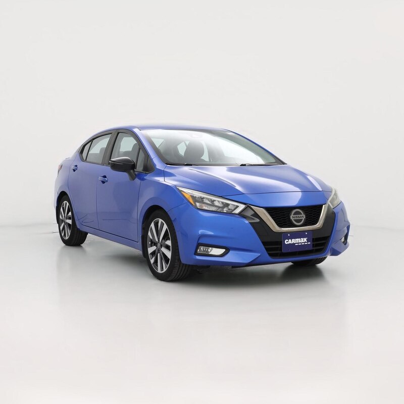2020 Nissan Versa SR