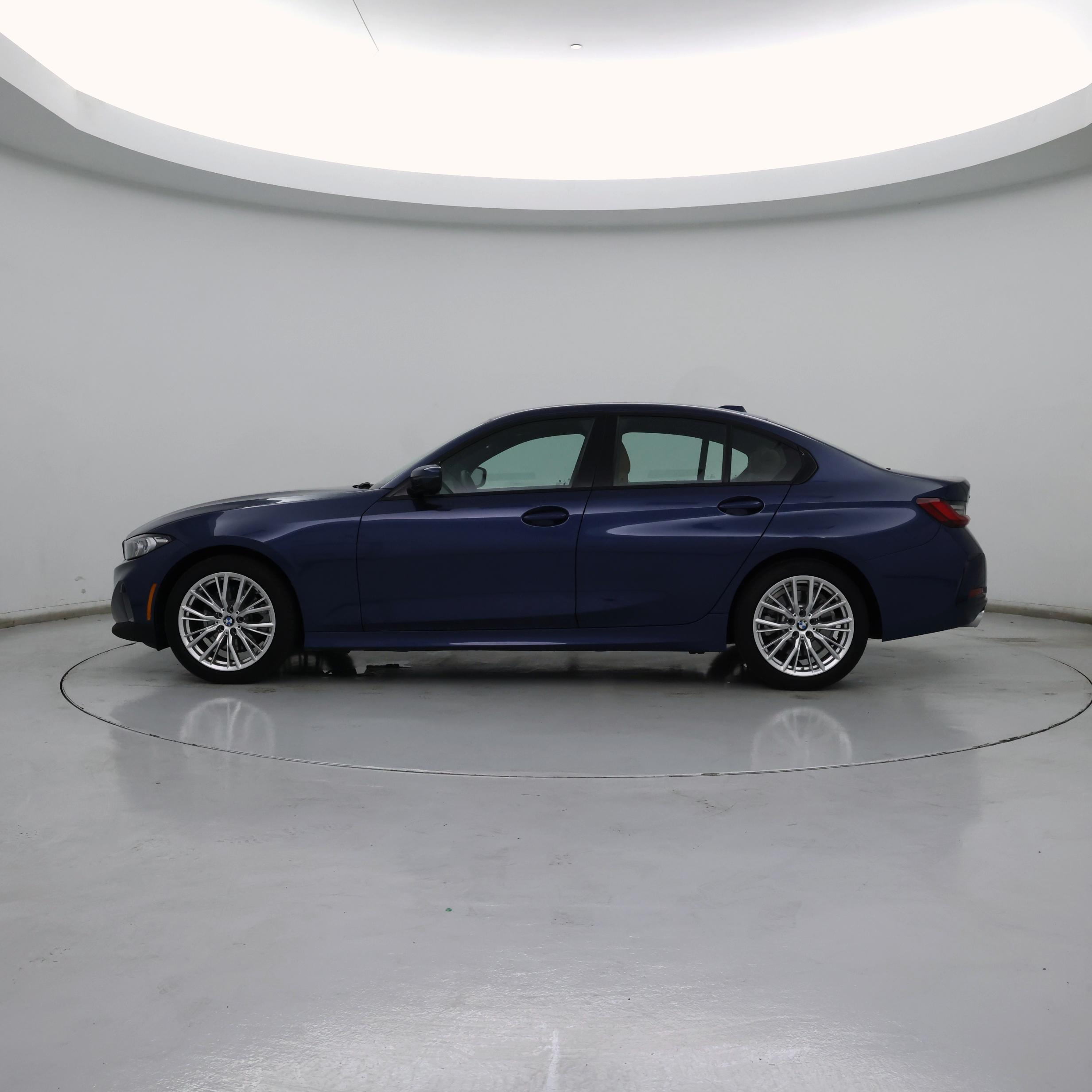 Thumbnail: 2023 BMW 3 Series - 3