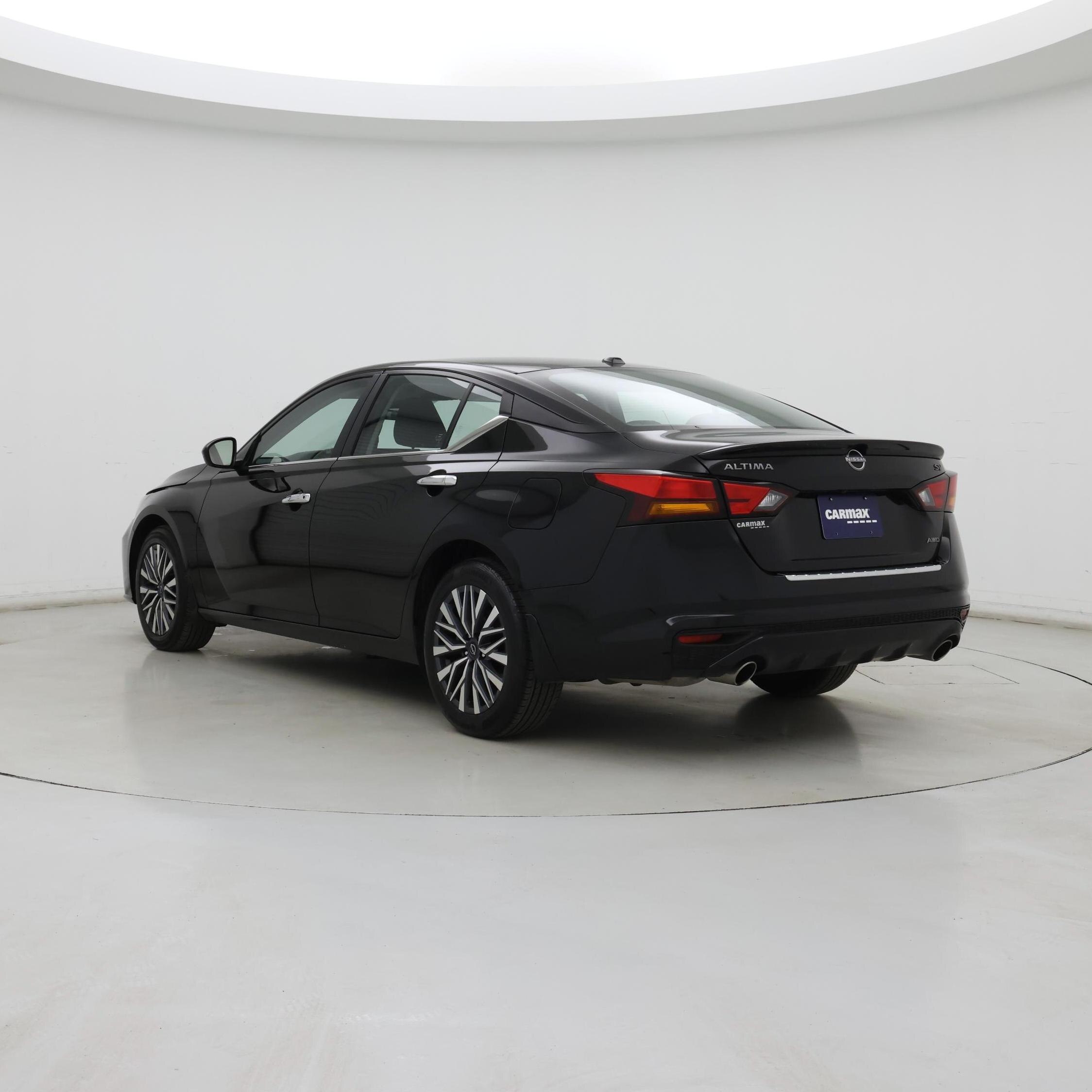 Thumbnail: 2023 Nissan Altima - 2