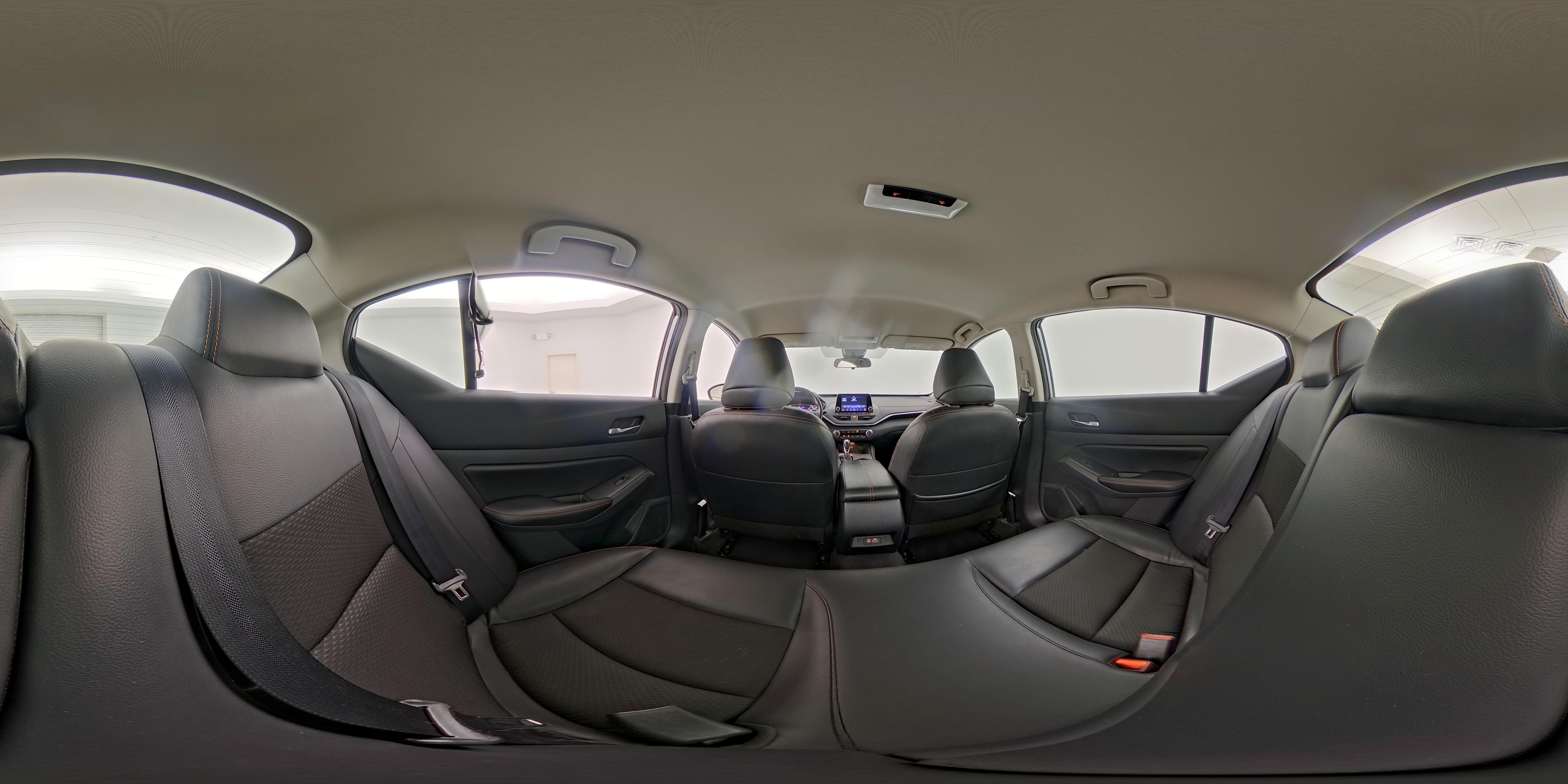 2022 Nissan Altima SR - Photo 25