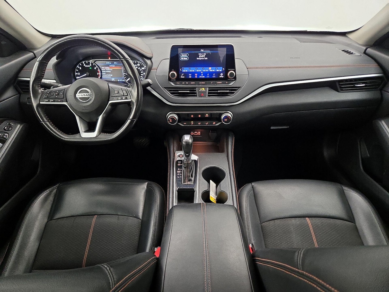 2022 Nissan Altima SR - Photo 10