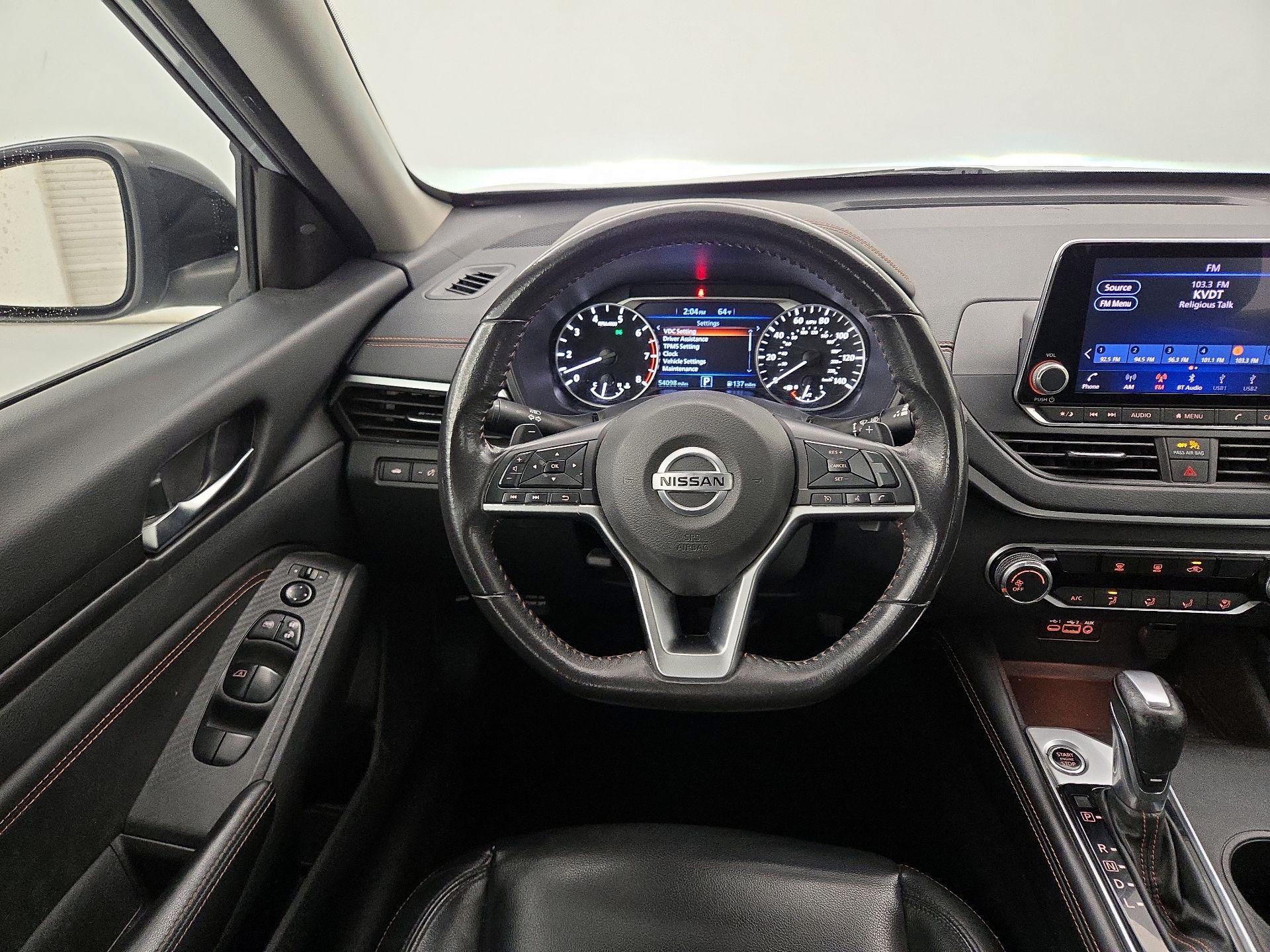 Thumbnail: 2022 Nissan Altima - 10