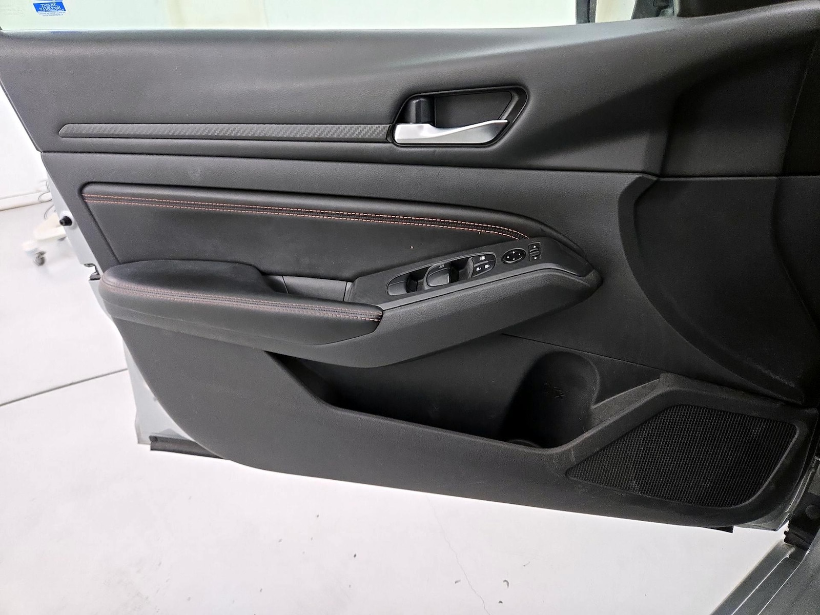 2022 Nissan Altima SR - Photo 13