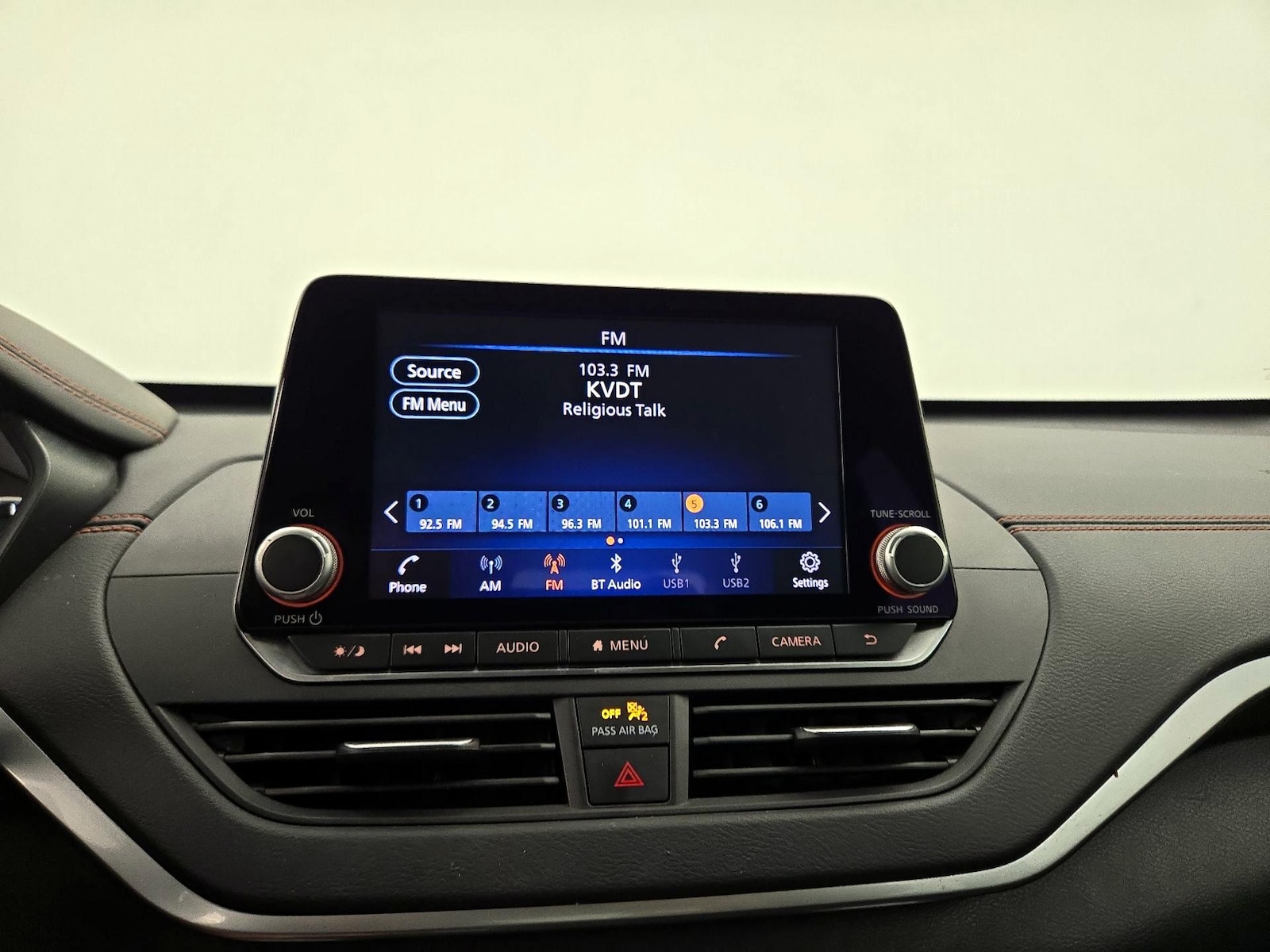 2022 Nissan Altima SR - Photo 16