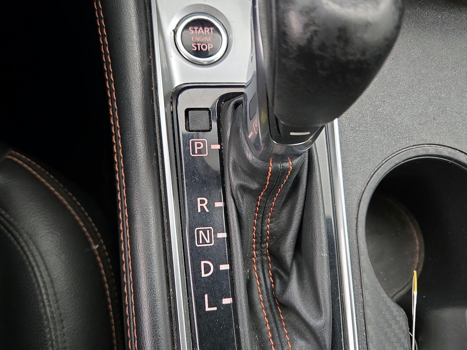 2022 Nissan Altima SR - Photo 18