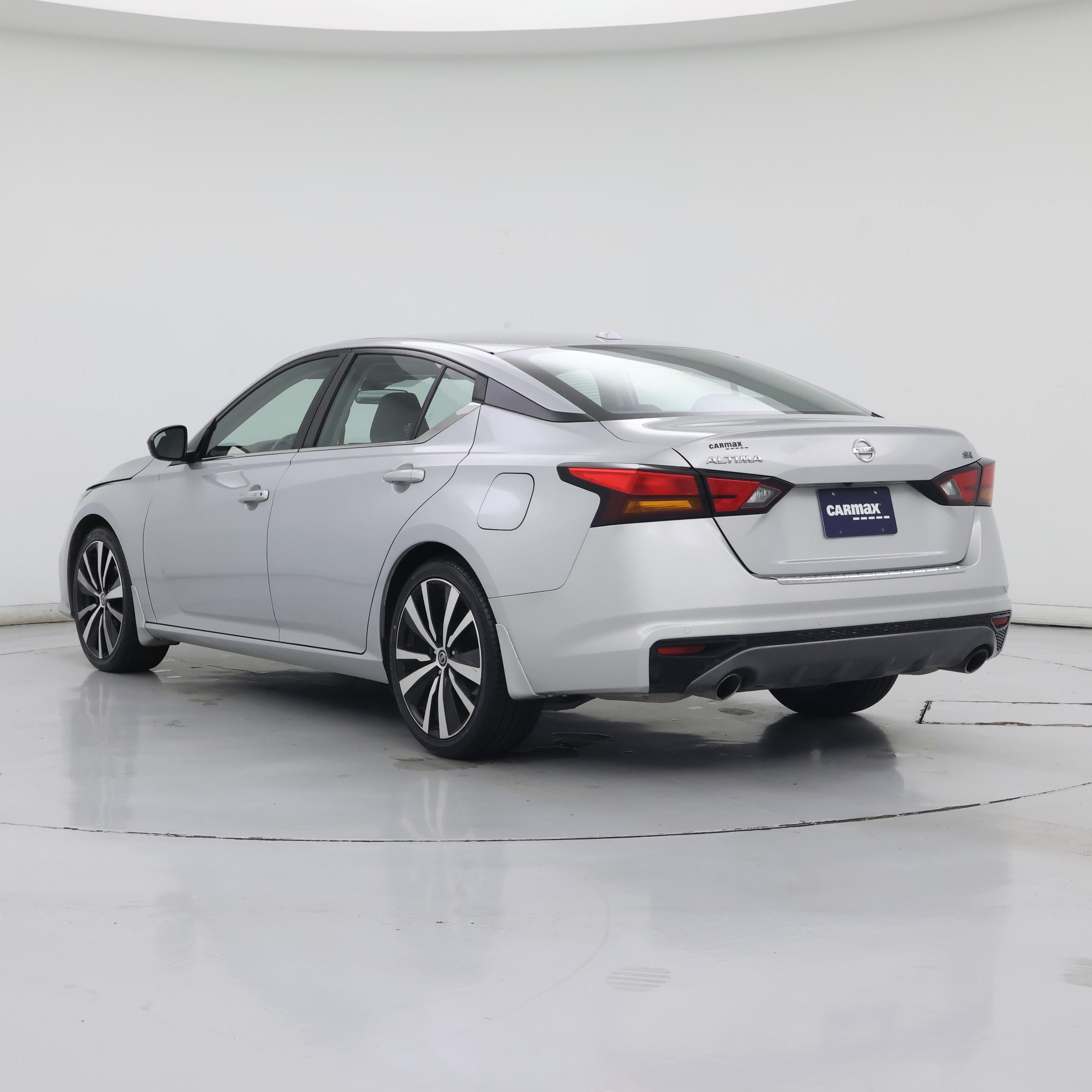 Thumbnail: 2022 Nissan Altima - 2