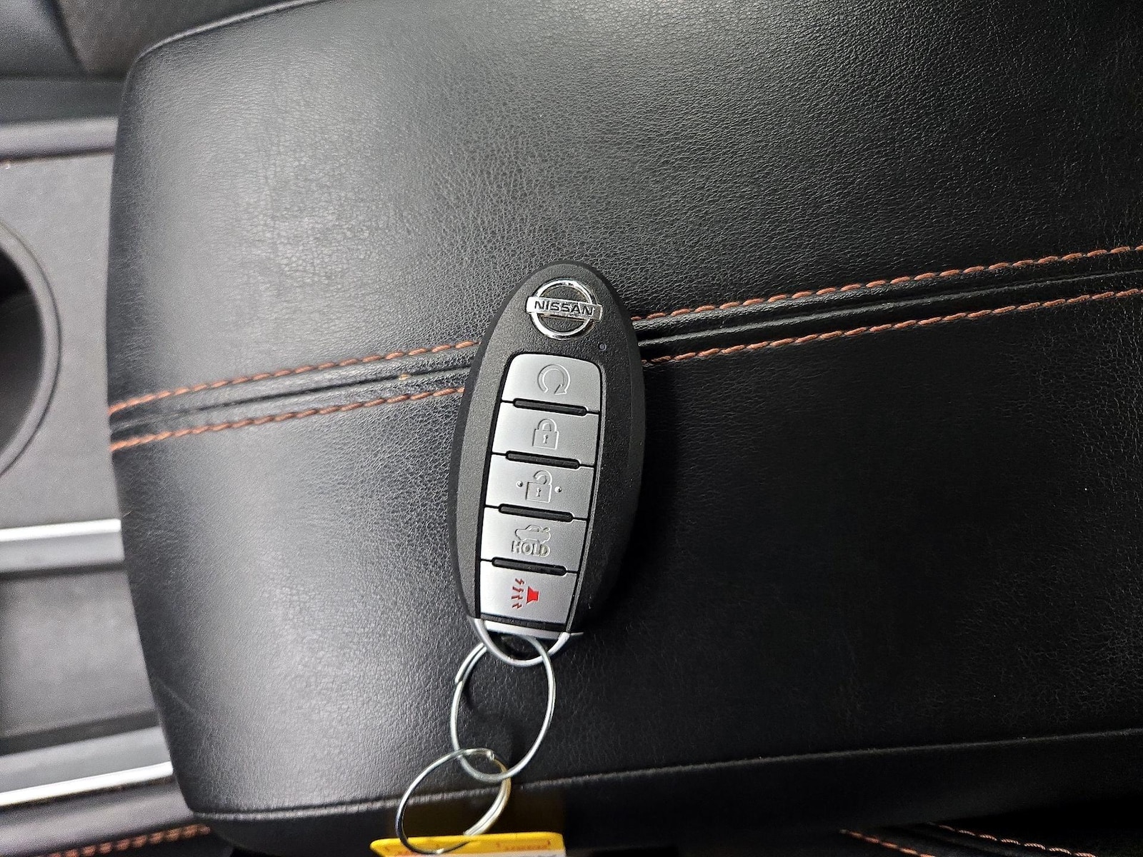 2022 Nissan Altima SR - Photo 23