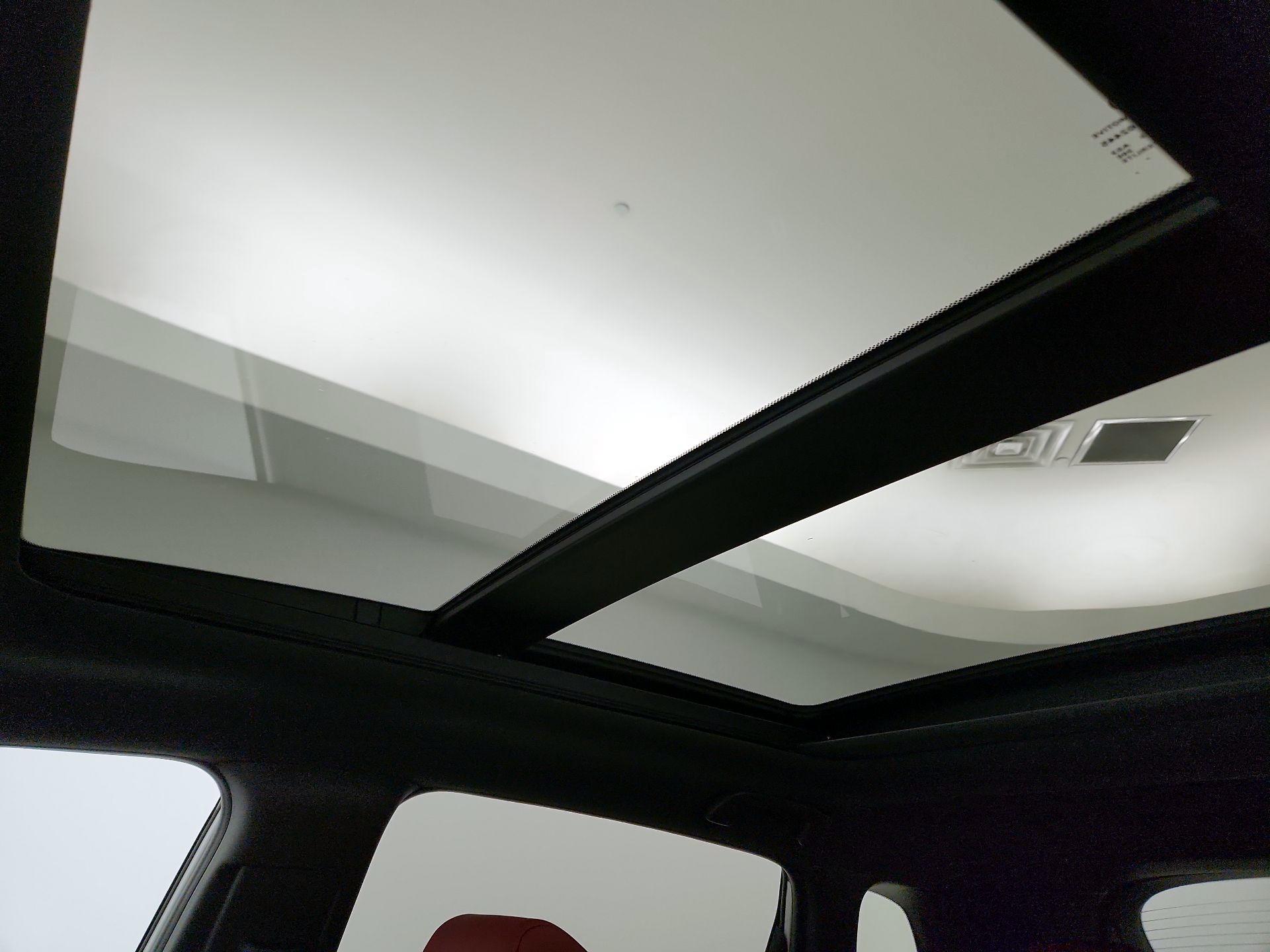 Thumbnail: 2025 Acura ADX - 19