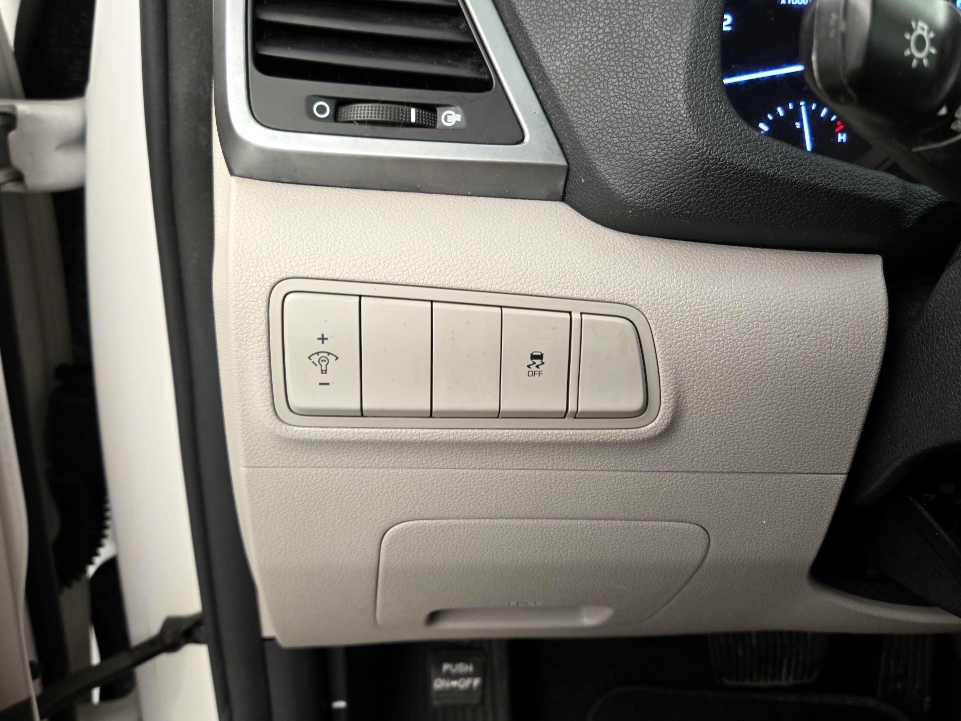 Thumbnail: 2017 Hyundai Tucson - 13