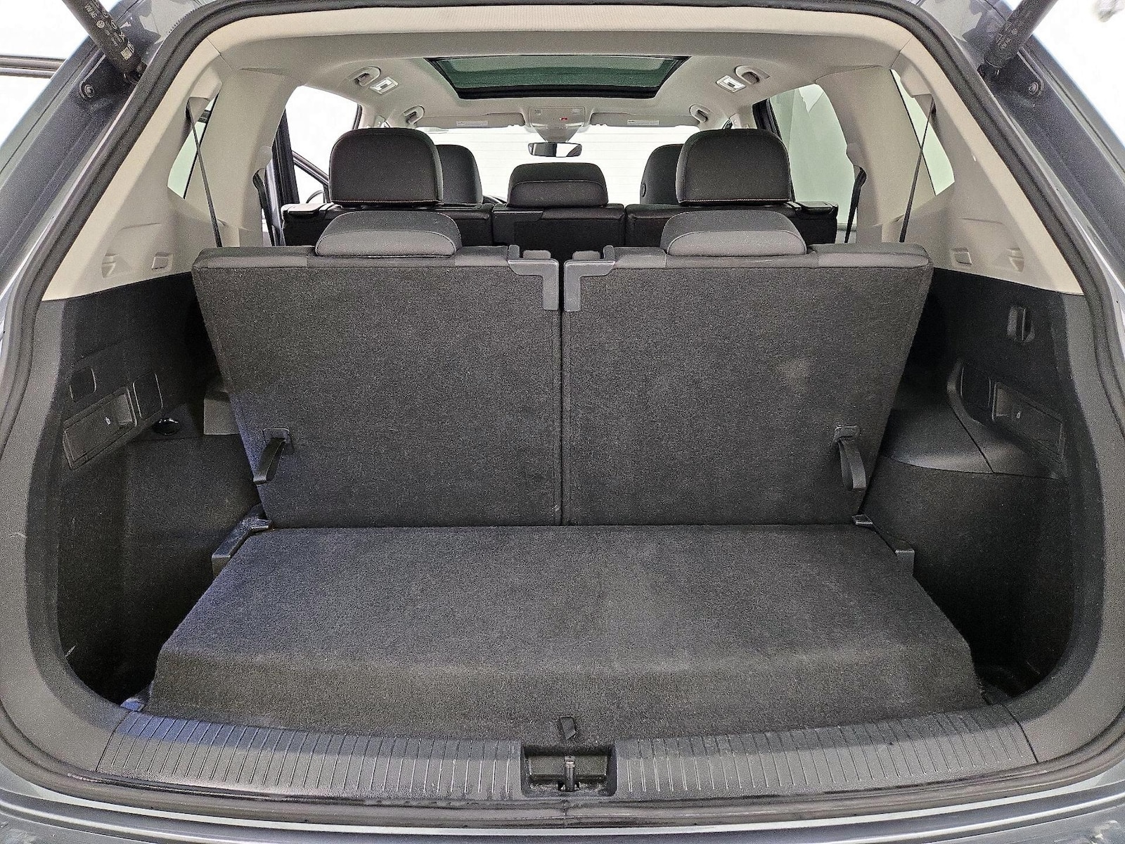 2024 Volkswagen Tiguan Wolfsburg Edition - Photo 23