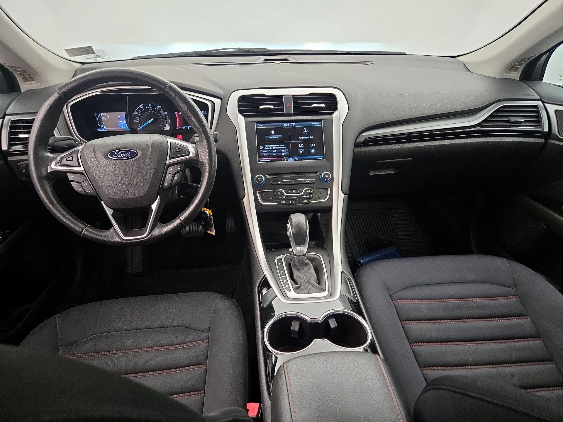 Thumbnail: 2016 Ford Fusion - 9