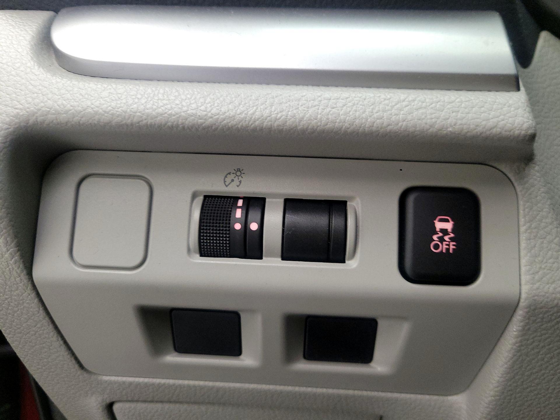 Thumbnail: 2017 Subaru Forester - 11