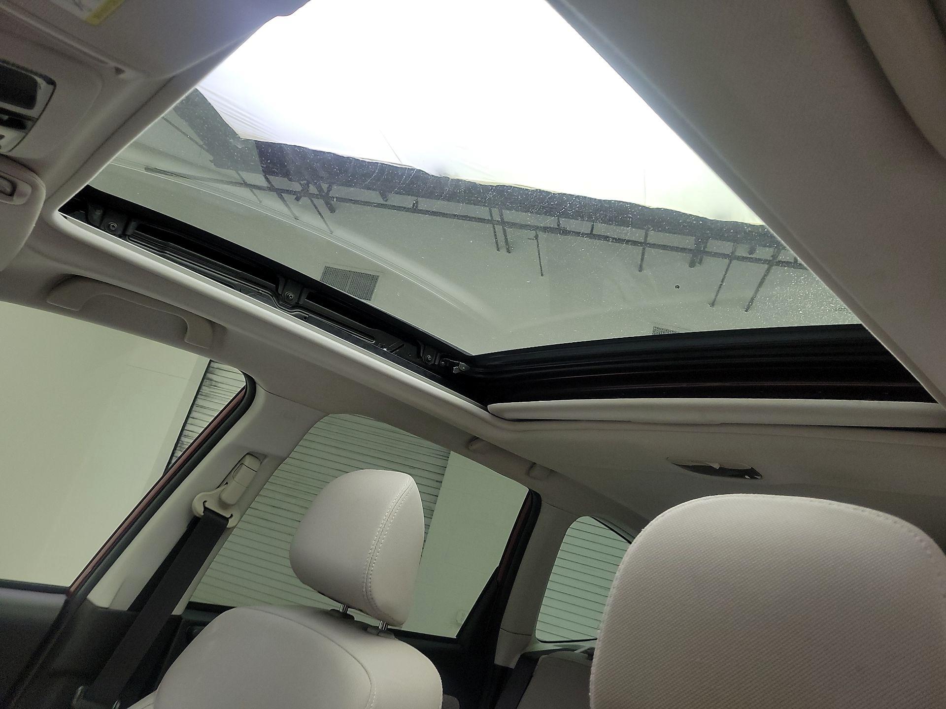 Thumbnail: 2017 Subaru Forester - 17