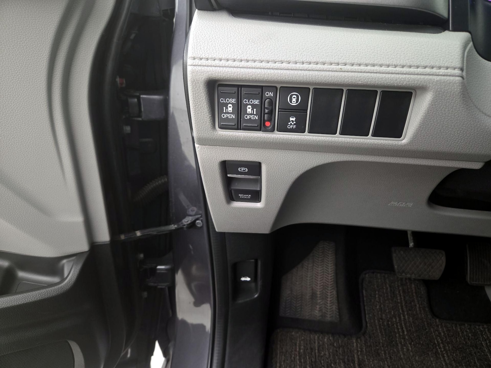 2022 Honda Odyssey EX - Photo 14