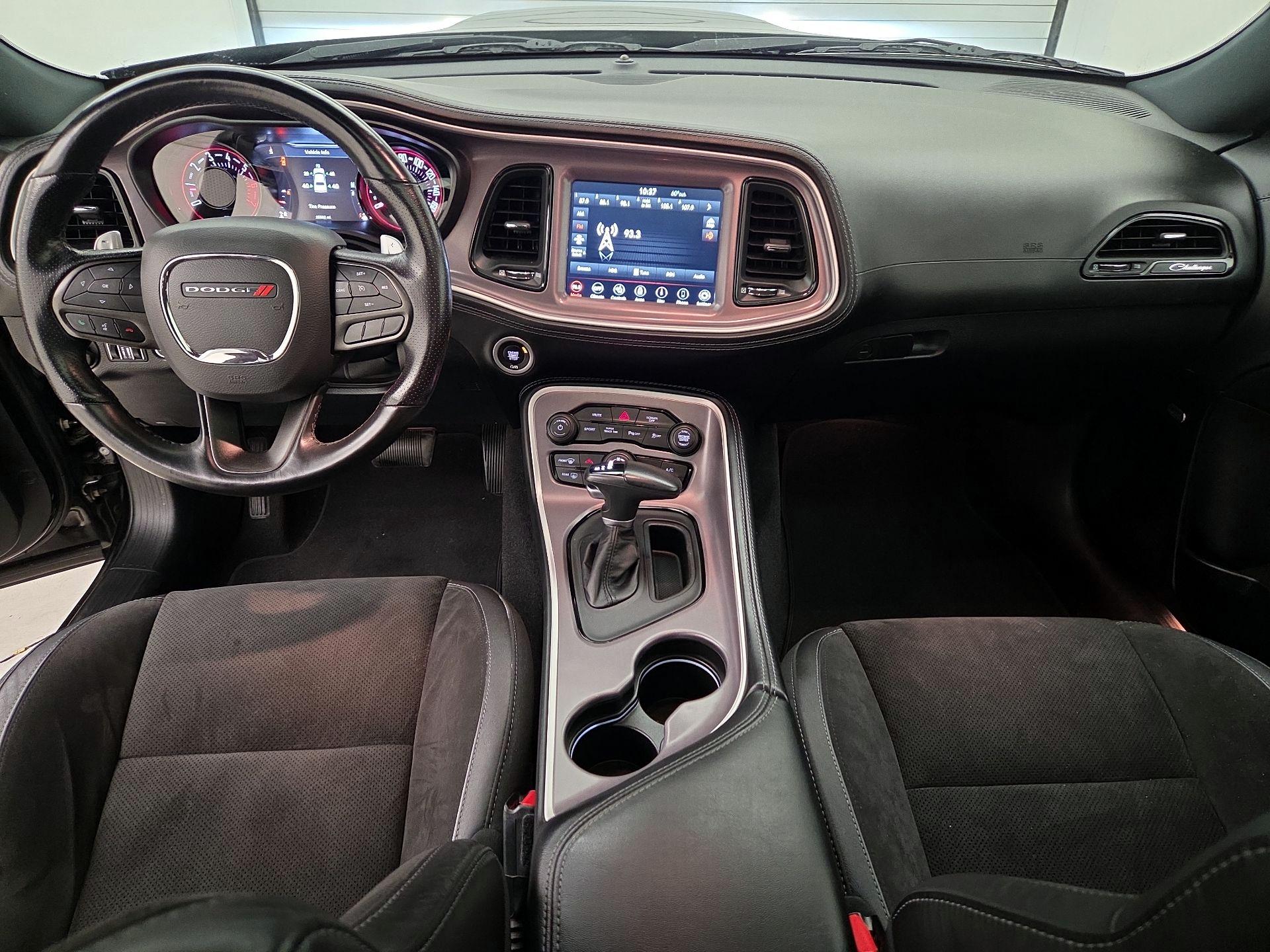 Thumbnail: 2022 Dodge Challenger - 9
