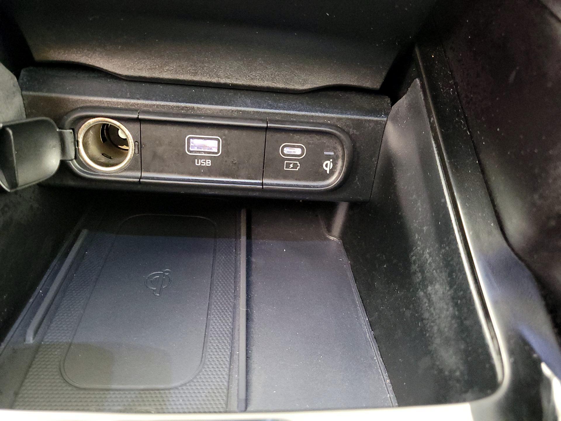 Thumbnail: 2025 Kia Telluride - 19