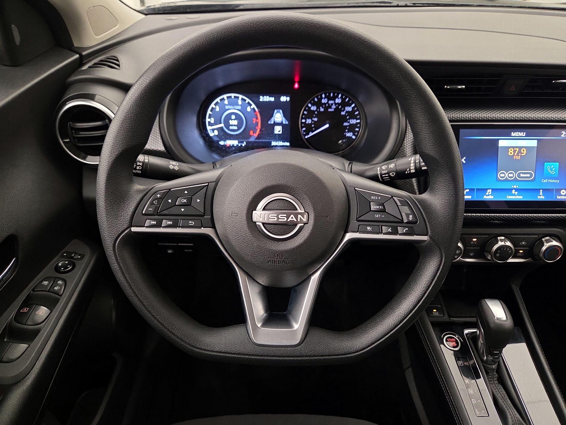 Thumbnail: 2023 Nissan Kicks - 10