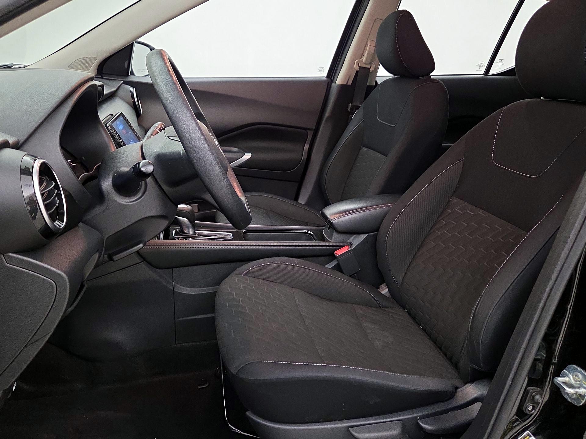 Thumbnail: 2023 Nissan Kicks - 11