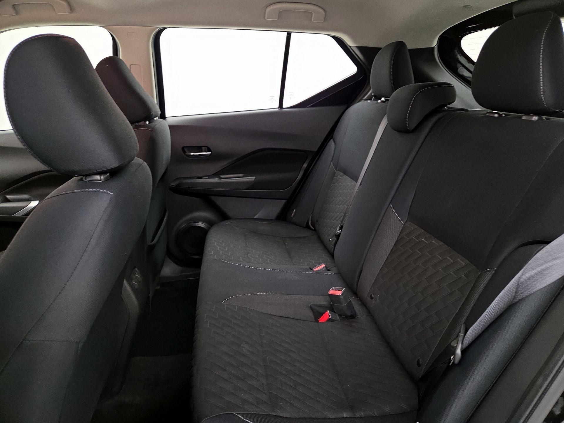 Thumbnail: 2023 Nissan Kicks - 18