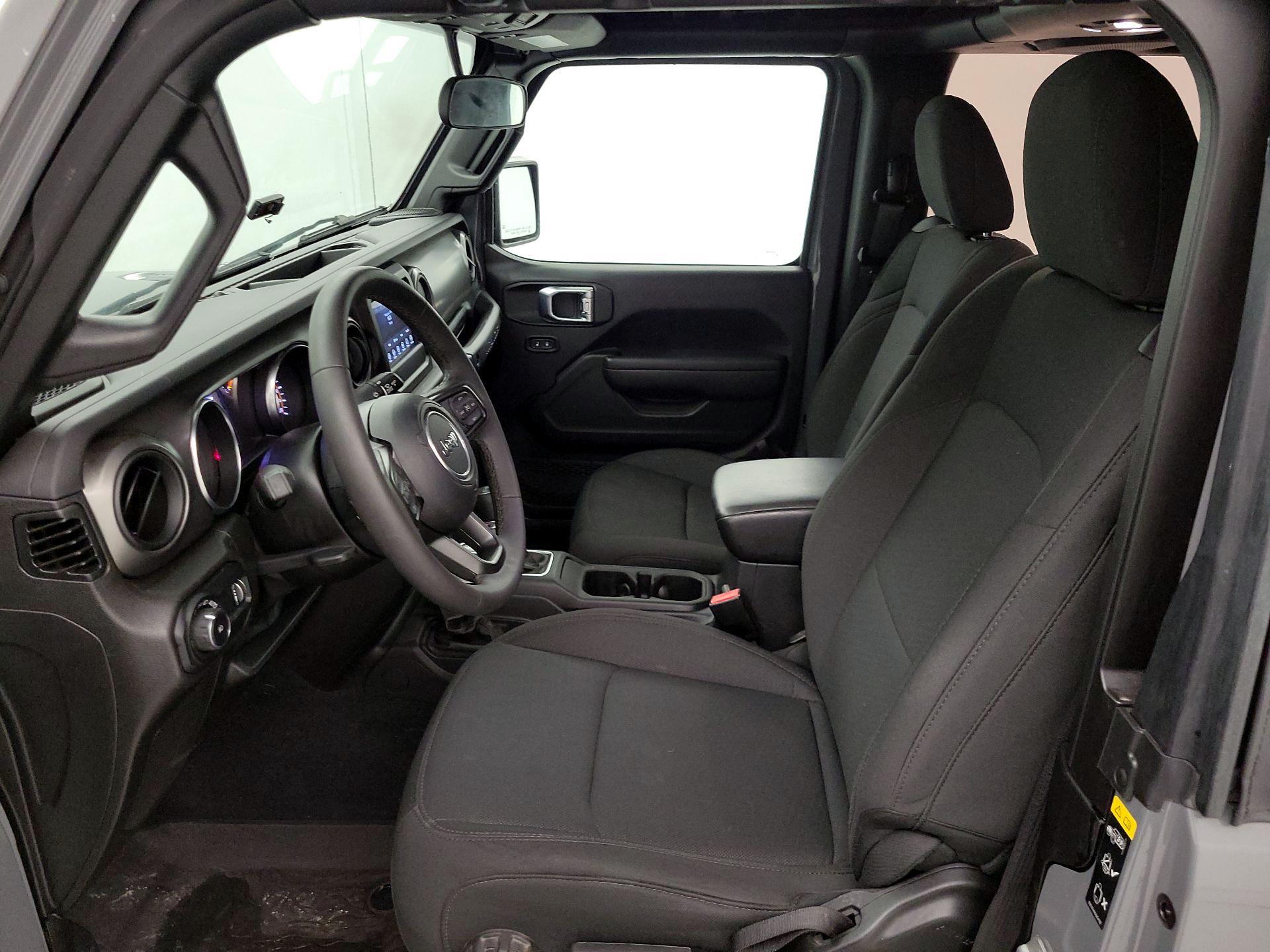 Thumbnail: 2023 Jeep Wrangler - 11