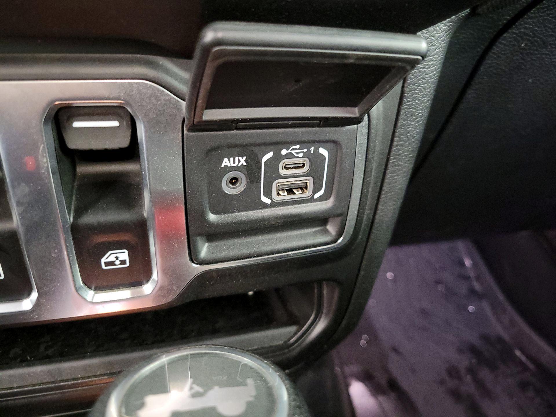 Thumbnail: 2023 Jeep Wrangler - 18