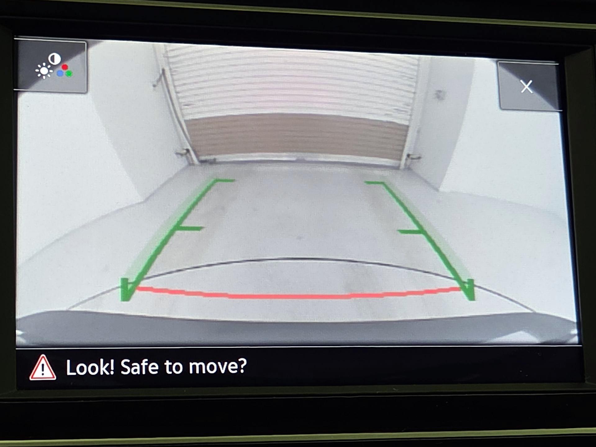 Thumbnail: 2023 Volkswagen Jetta - 14