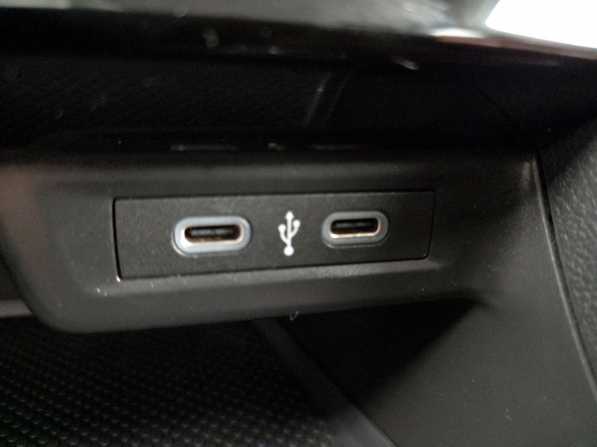 Thumbnail: 2023 Volkswagen Jetta - 18