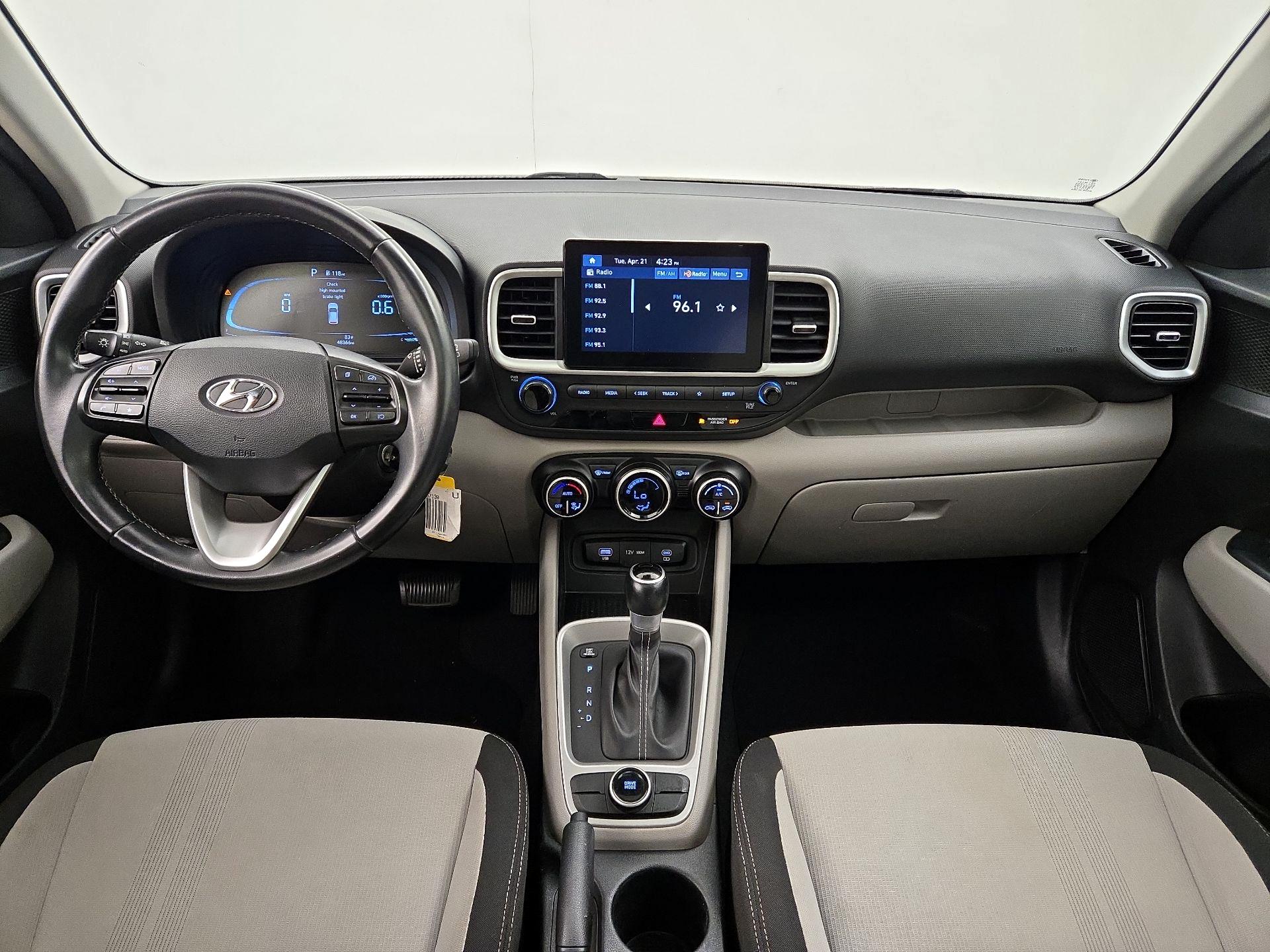 Thumbnail: 2023 Hyundai Venue - 9