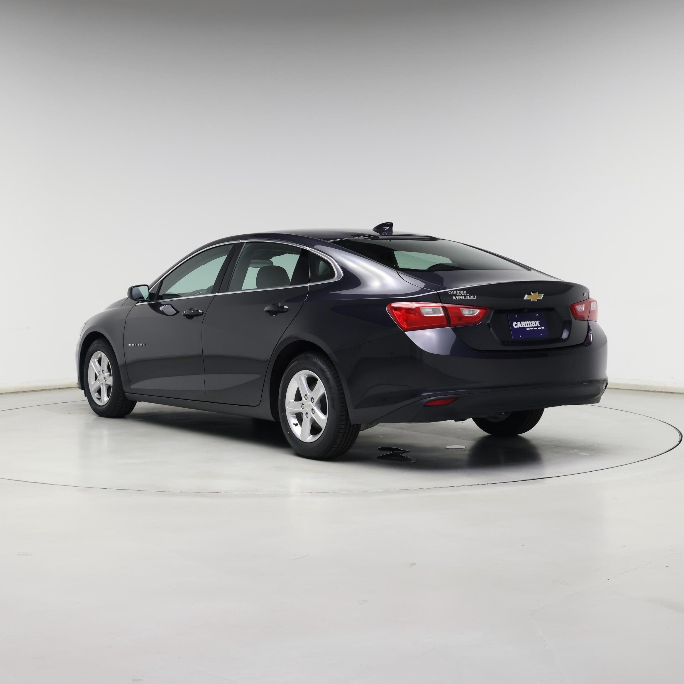 Thumbnail: 2023 Chevrolet Malibu - 2