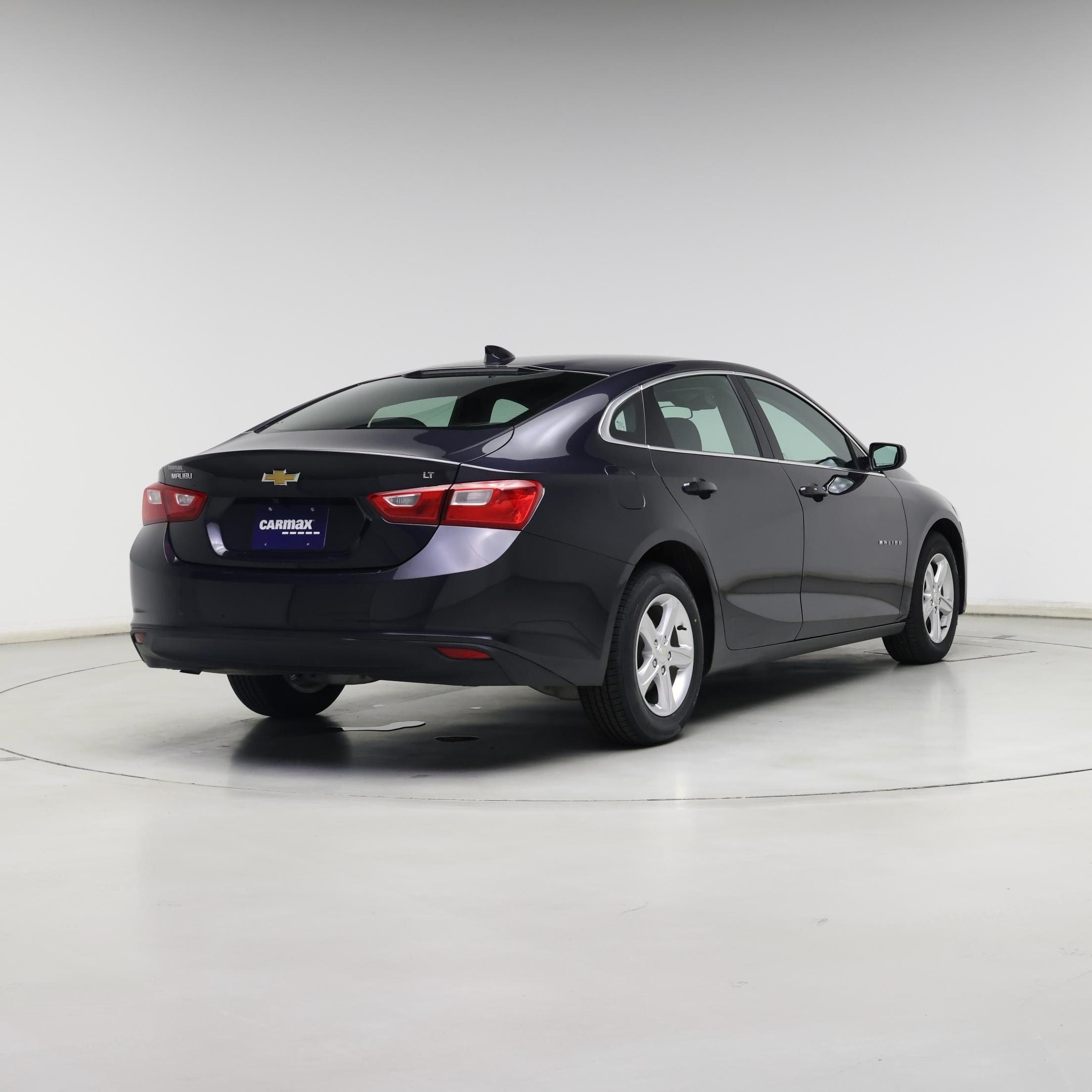 Thumbnail: 2023 Chevrolet Malibu - 8