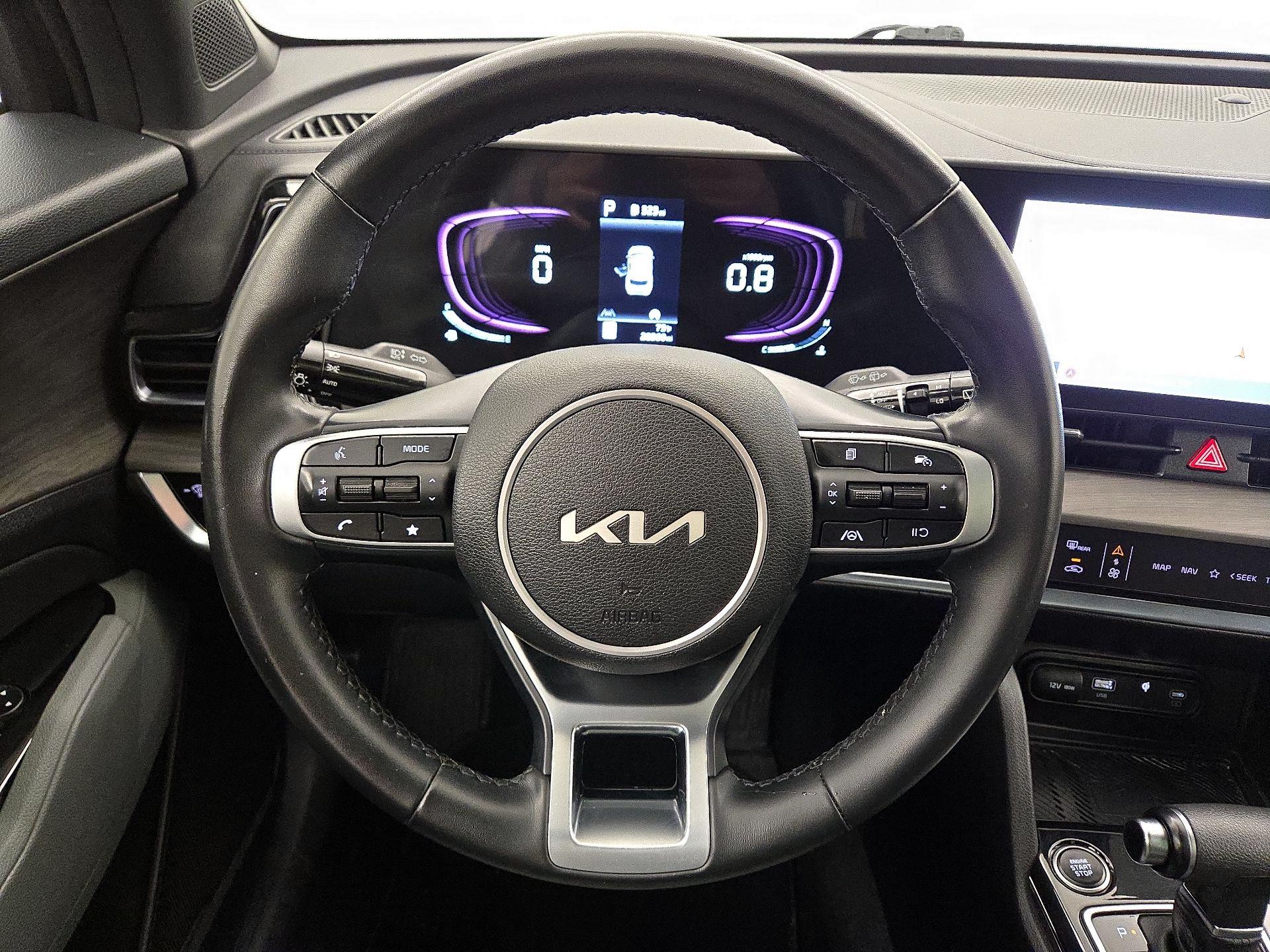 Thumbnail: 2023 Kia Sportage - 10