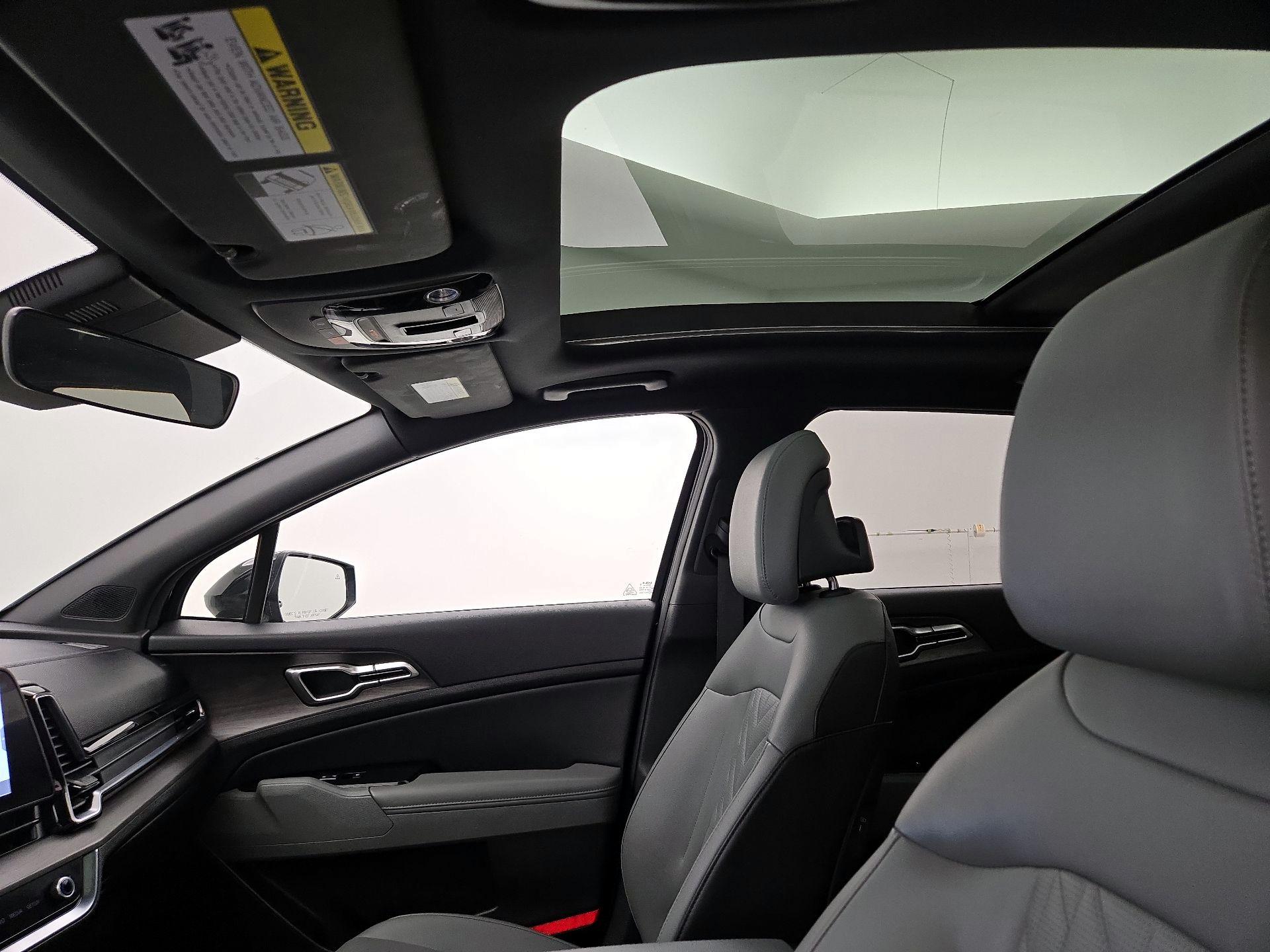 Thumbnail: 2023 Kia Sportage - 20