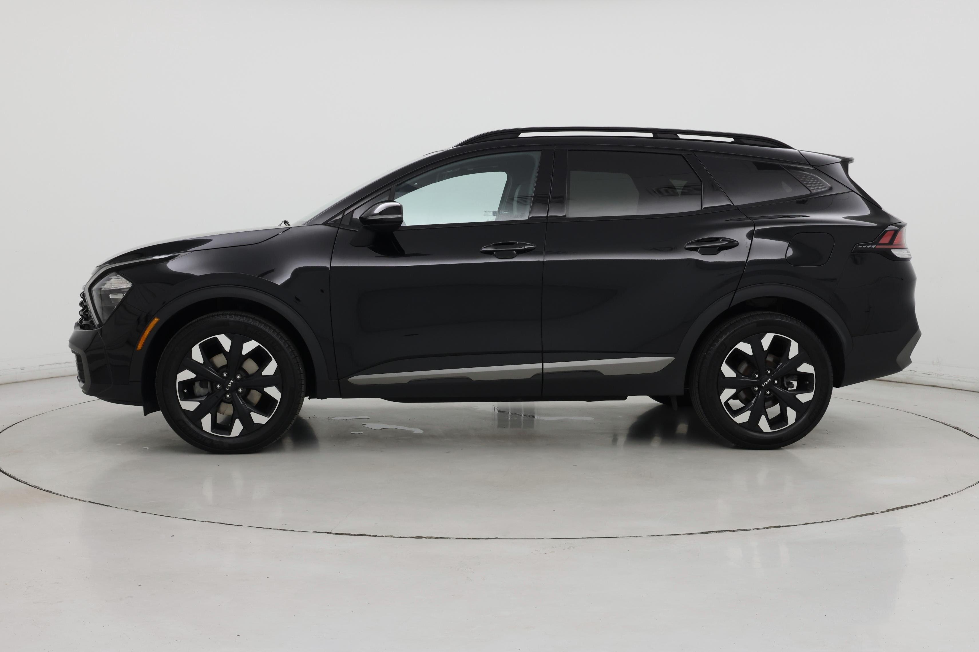 Thumbnail: 2023 Kia Sportage - 3