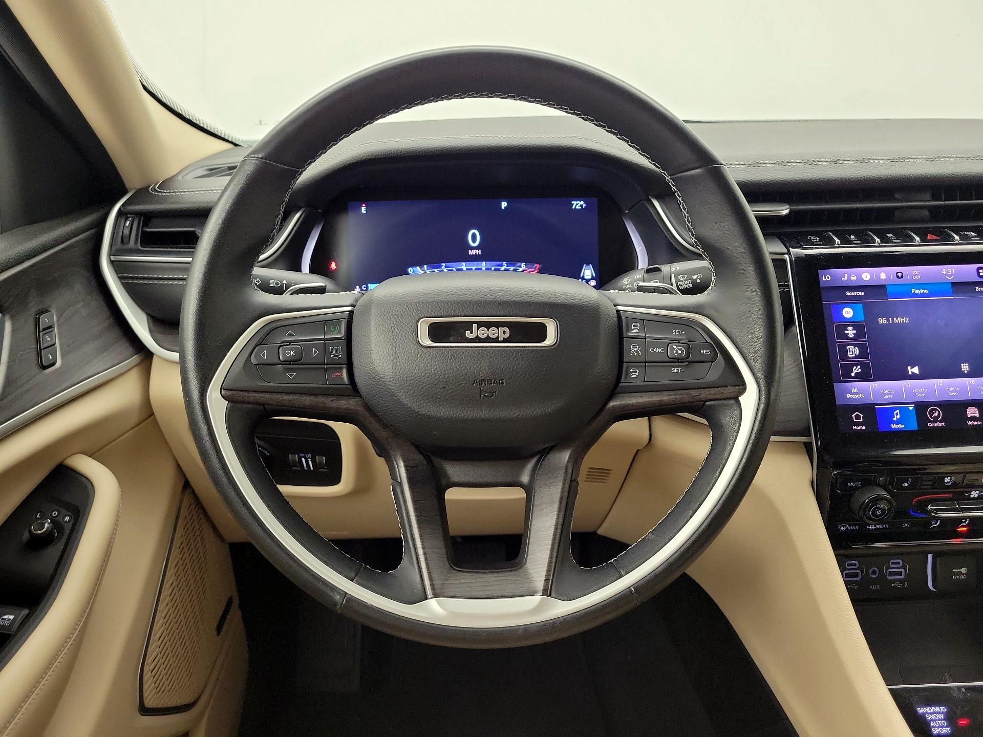 Thumbnail: 2022 Jeep Grand Cherokee L - 10