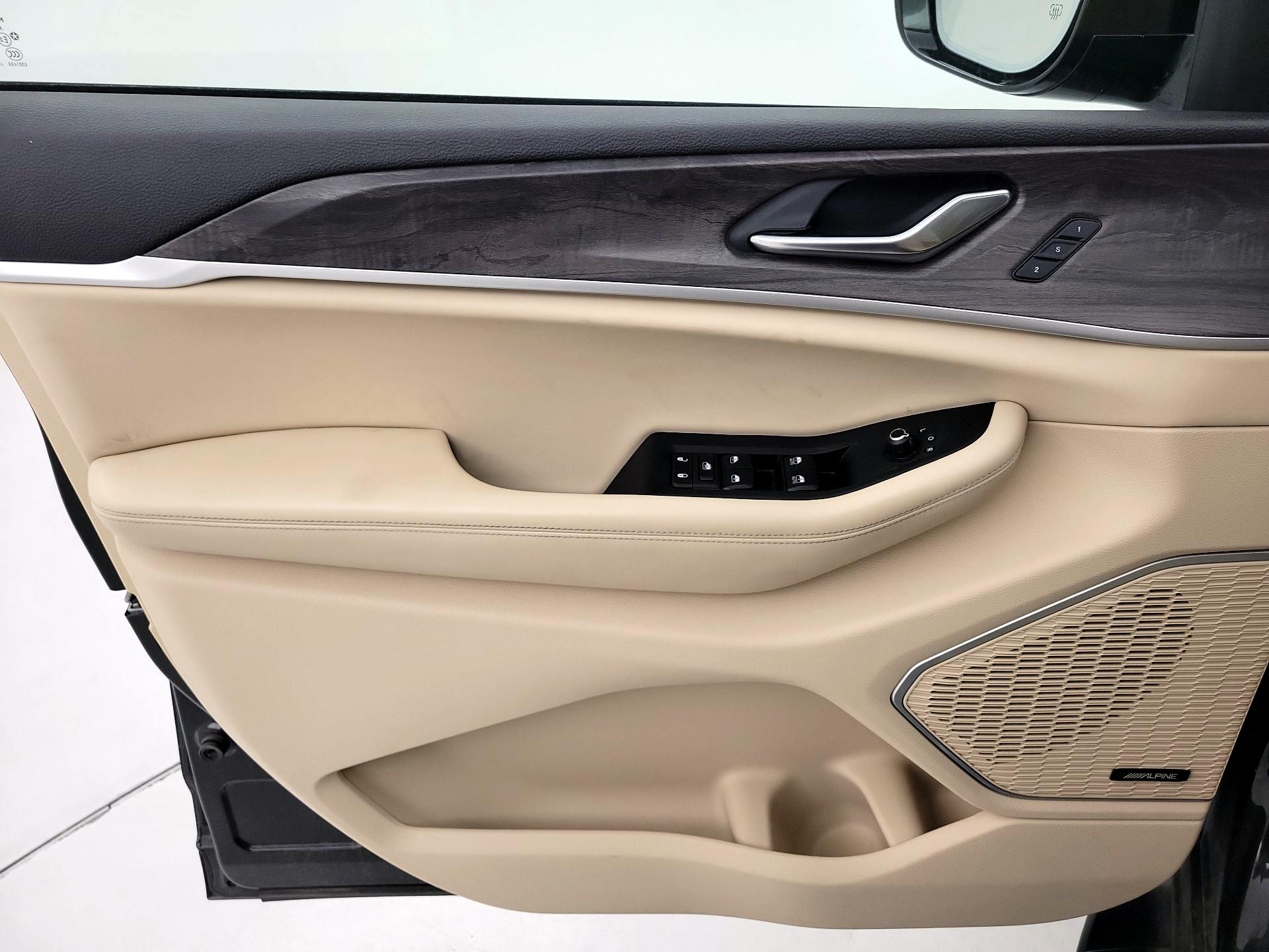 Thumbnail: 2022 Jeep Grand Cherokee L - 12