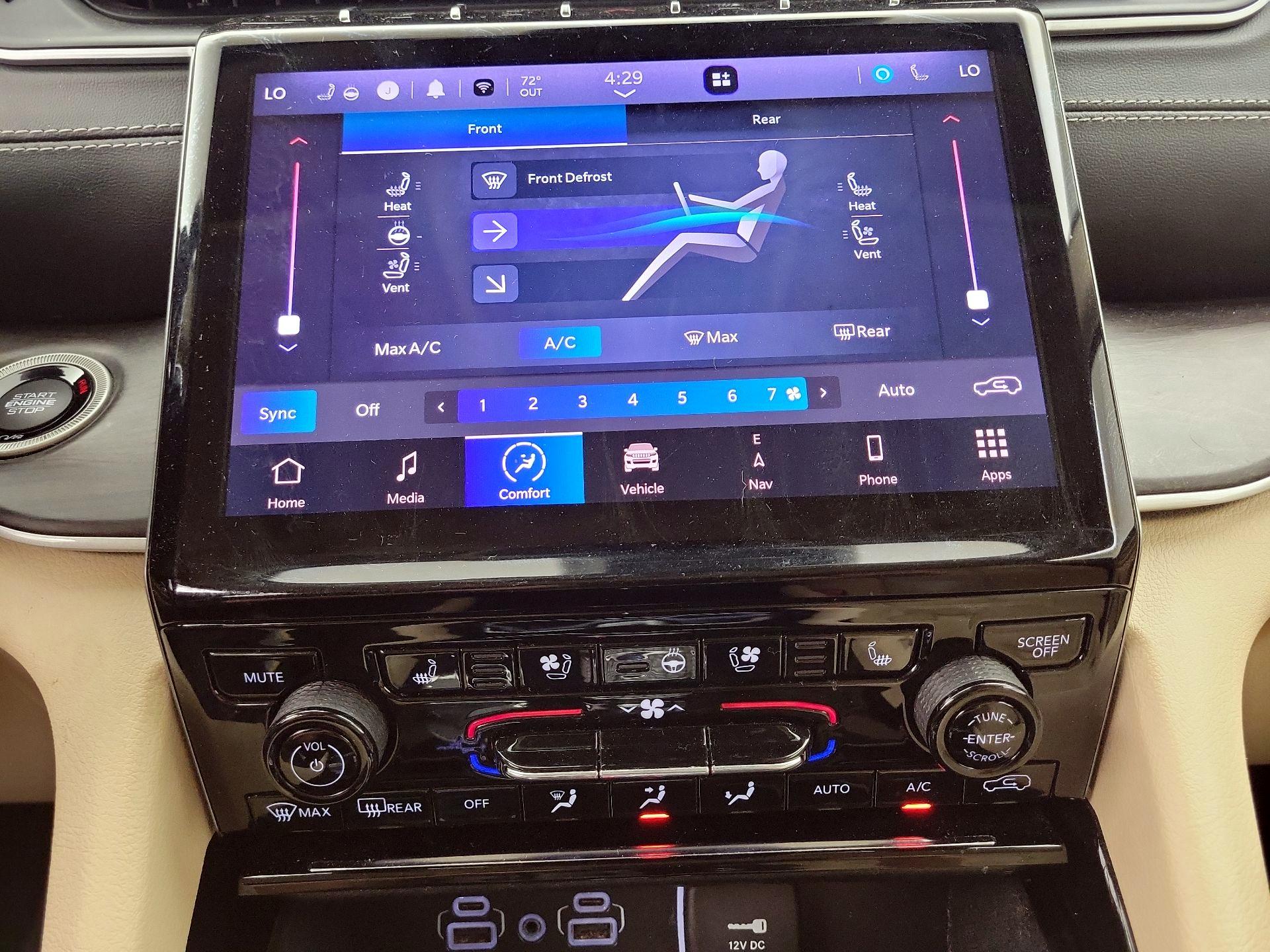 Thumbnail: 2022 Jeep Grand Cherokee L - 16