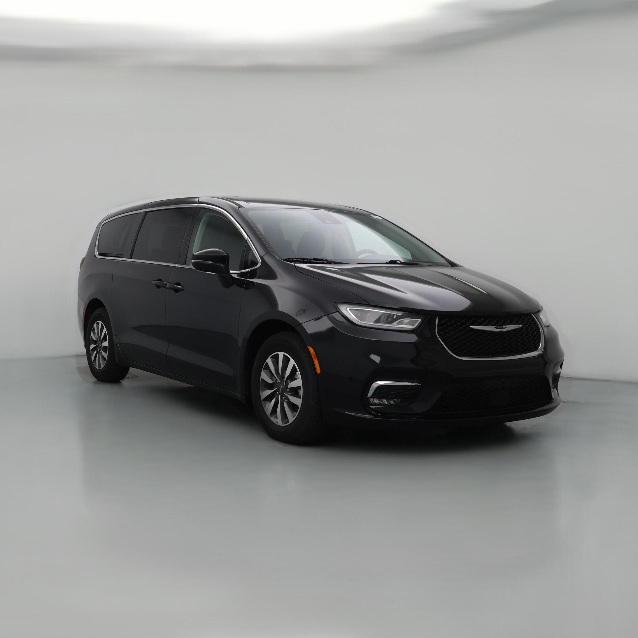 Thumbnail: 2023 Chrysler Pacifica - 1