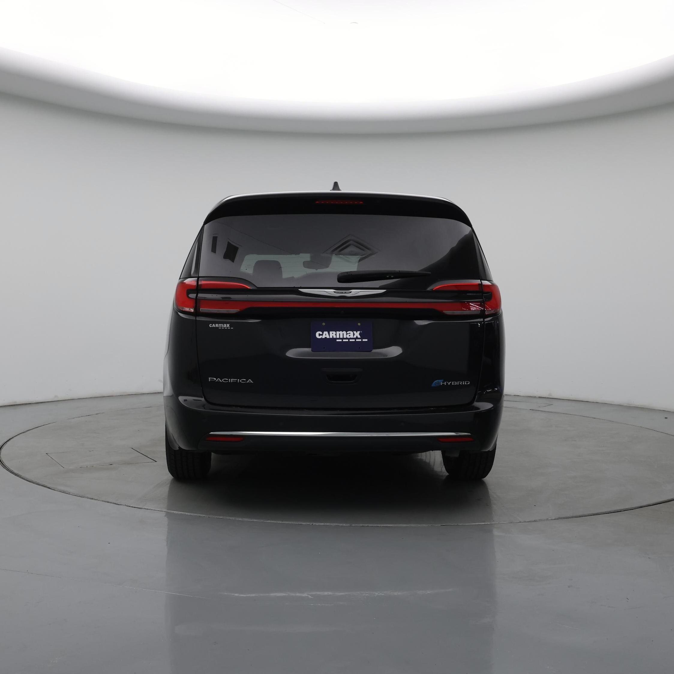 Thumbnail: 2023 Chrysler Pacifica - 6