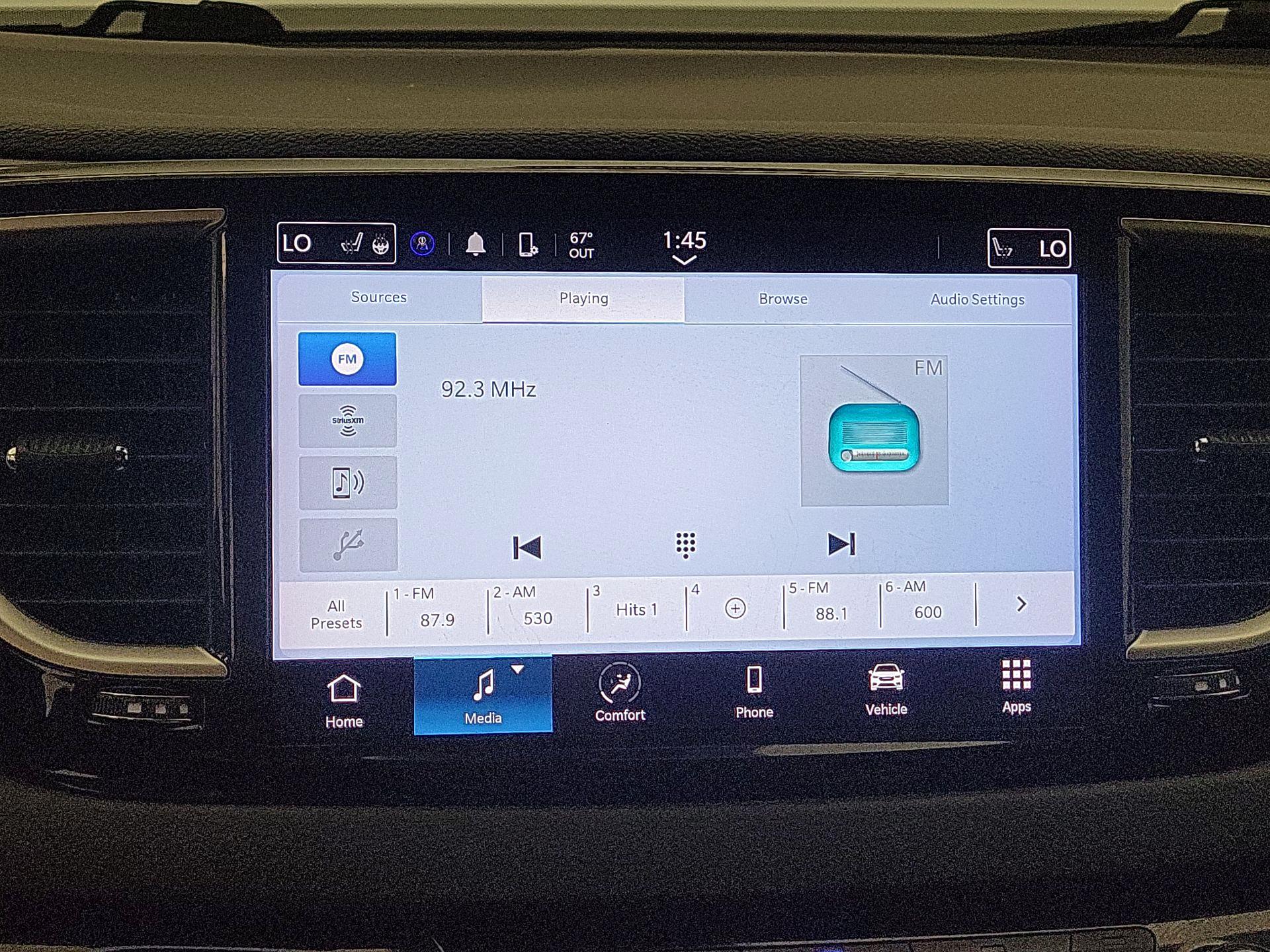 Thumbnail: 2023 Chrysler Pacifica - 15