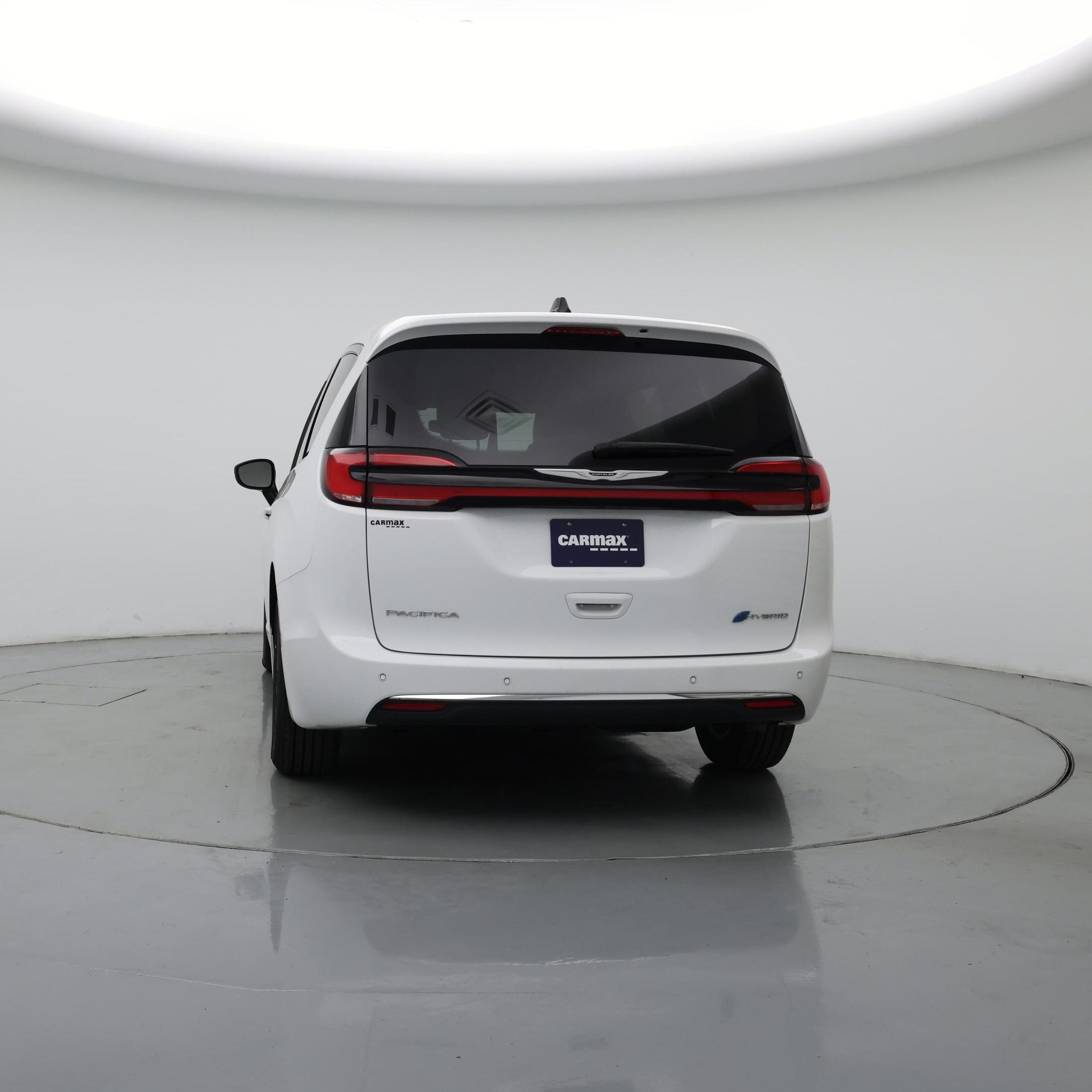 Thumbnail: 2024 Chrysler Pacifica - 6