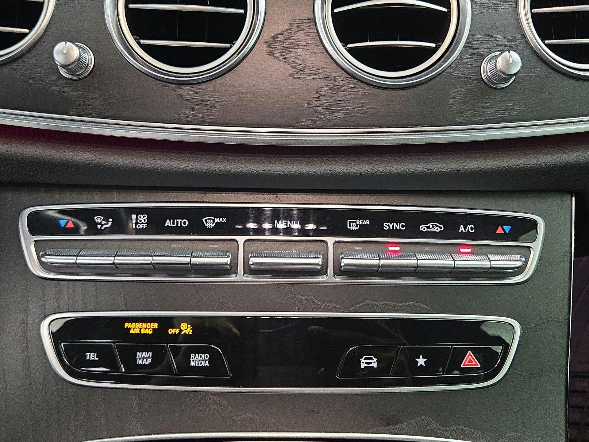 Thumbnail: 2021 Mercedes-Benz E-Class - 17