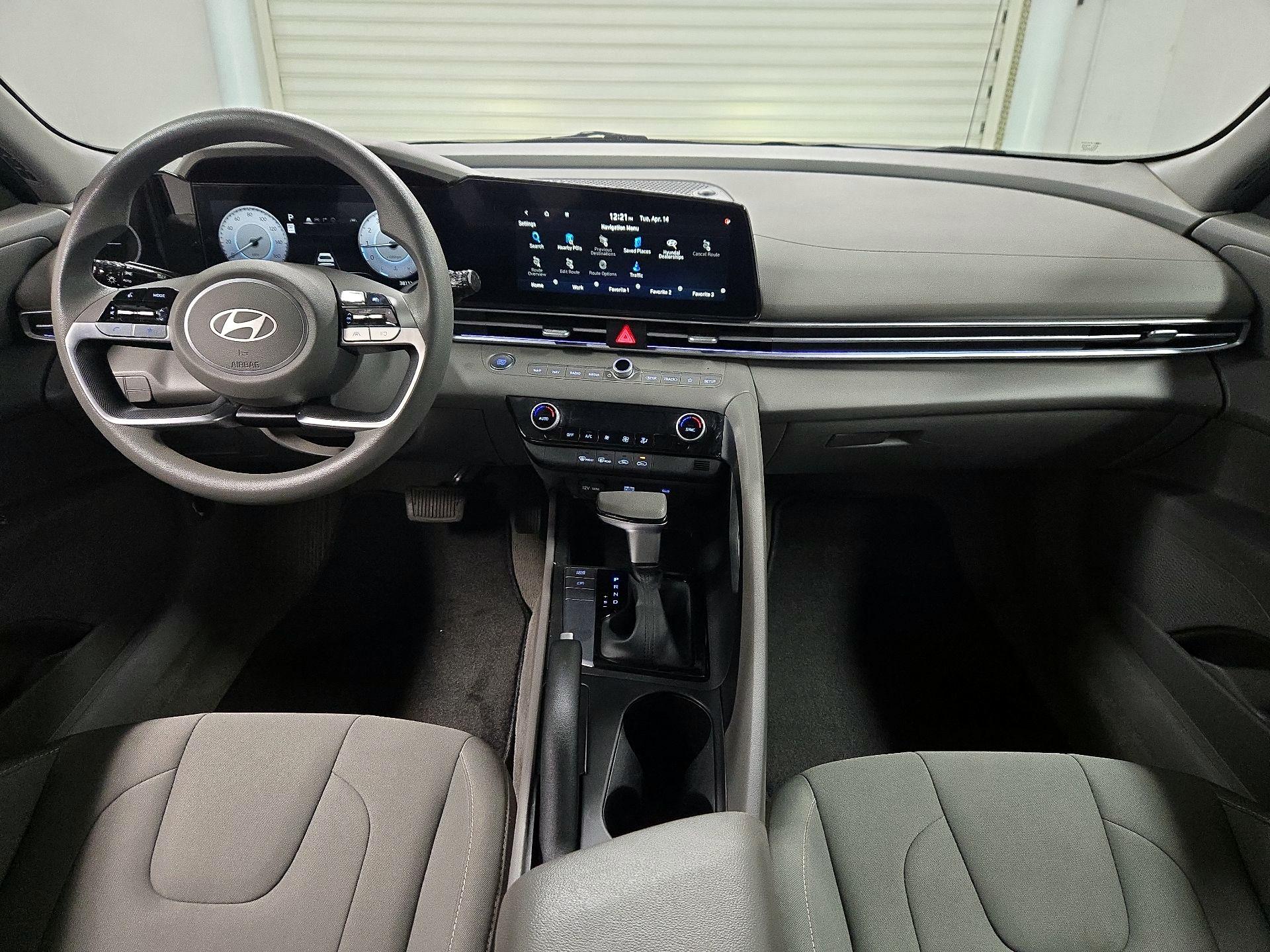 Thumbnail: 2024 Hyundai Elantra - 9