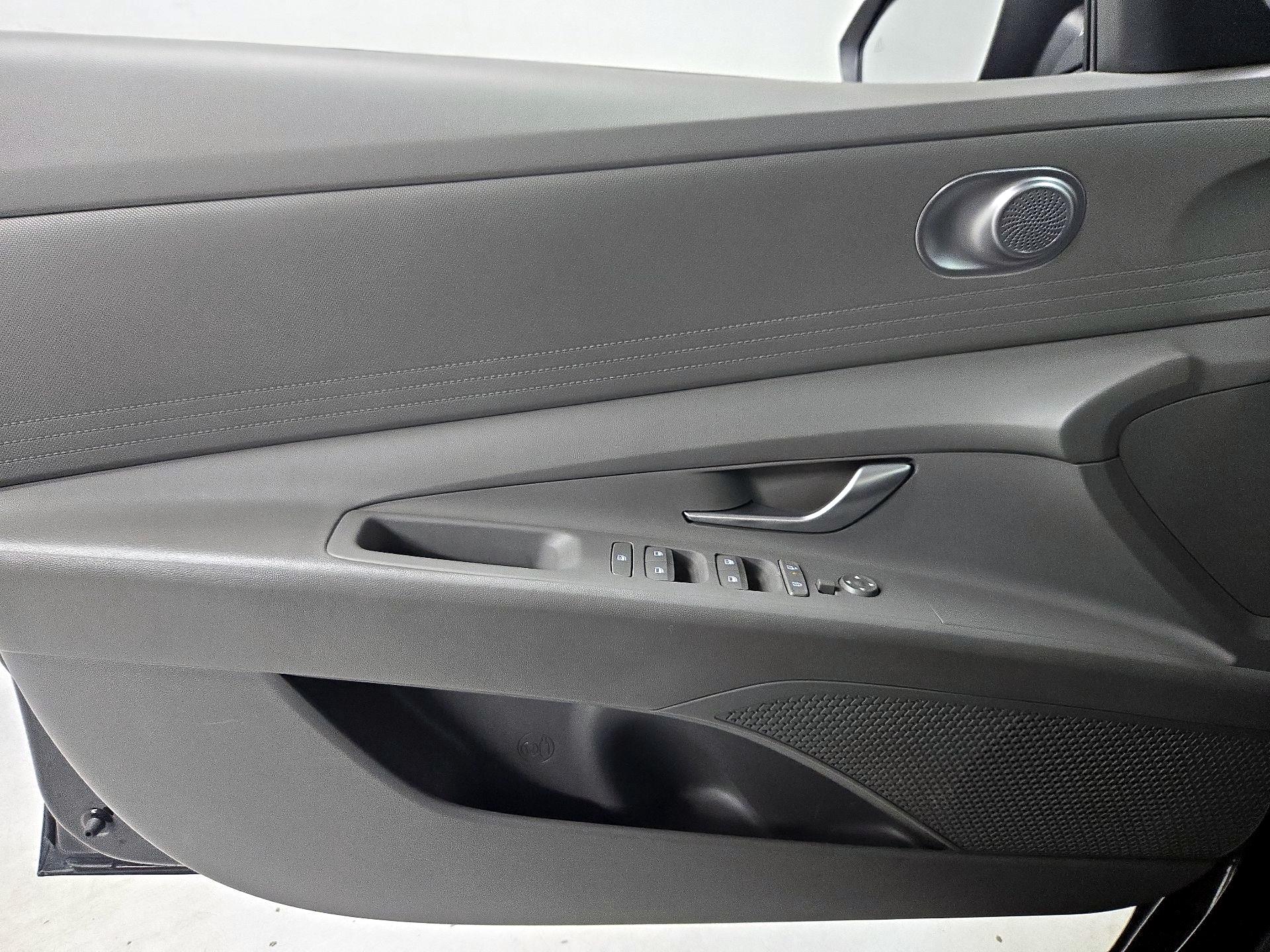 Thumbnail: 2024 Hyundai Elantra - 12