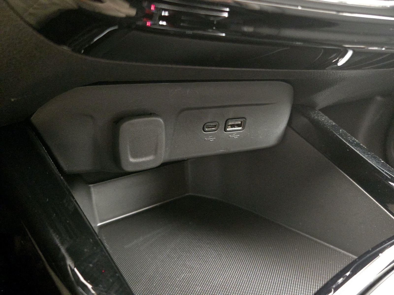2025 Chevrolet Trax Activ - Photo 19
