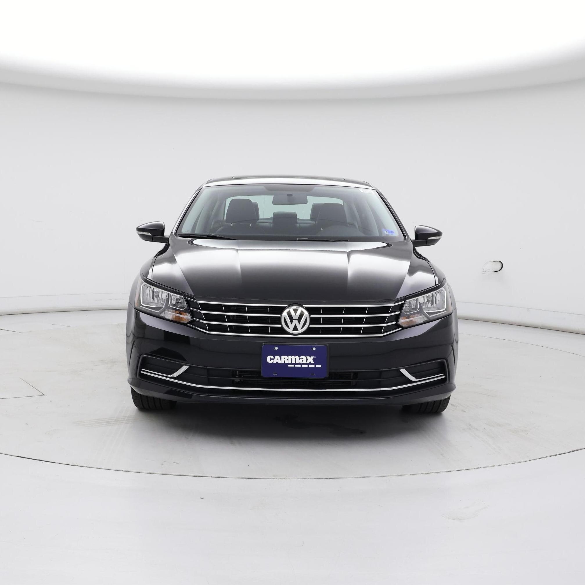 Thumbnail: 2019 Volkswagen Passat - 5