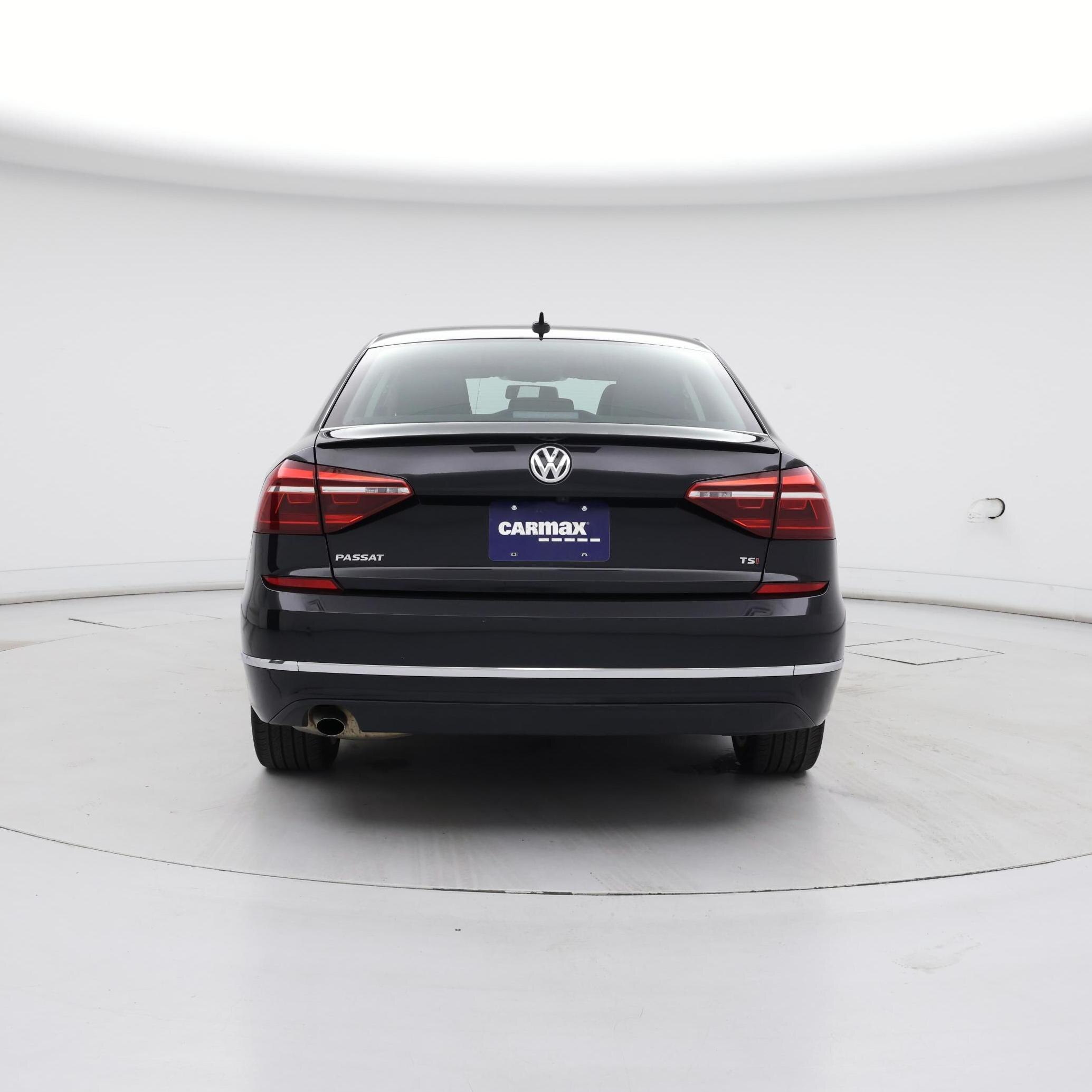 Thumbnail: 2019 Volkswagen Passat - 6