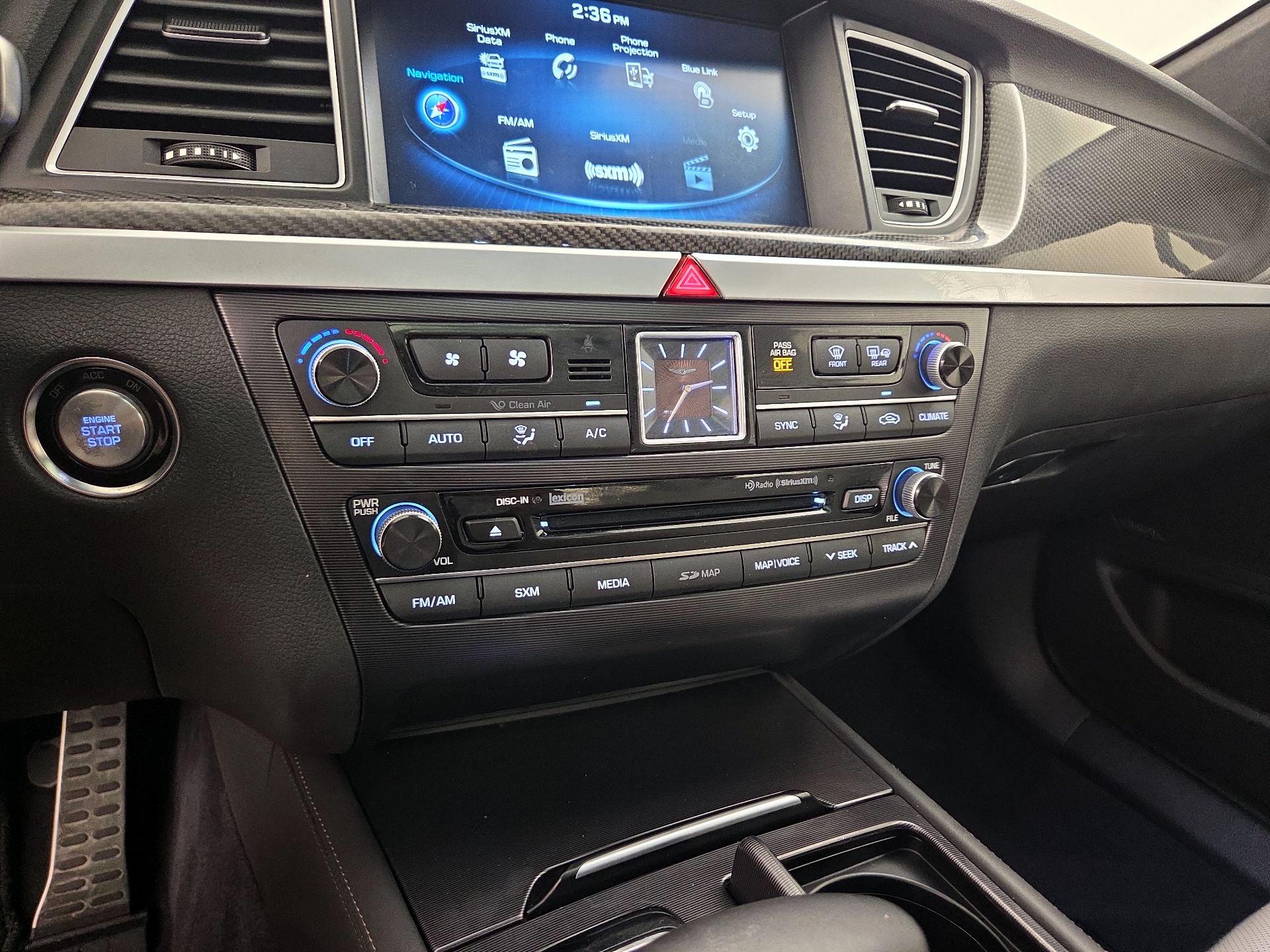 Thumbnail: 2018 Genesis G80 - 17