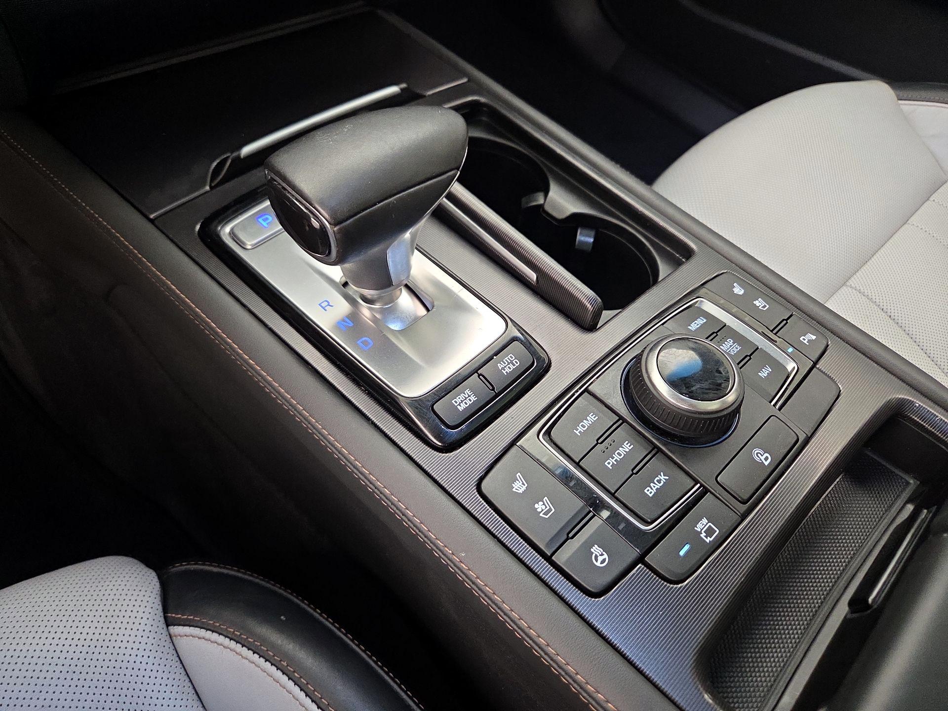 Thumbnail: 2018 Genesis G80 - 18