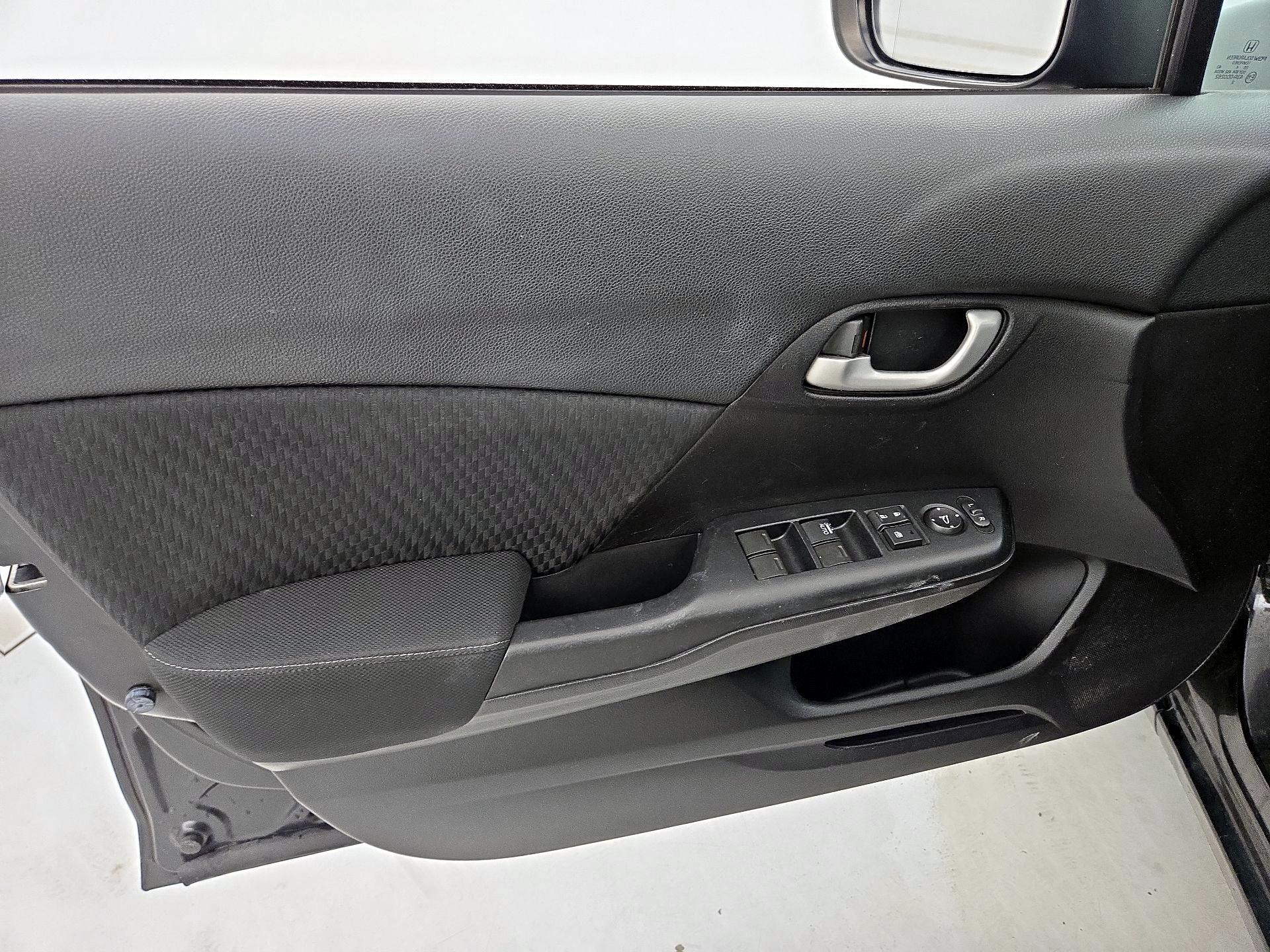 Thumbnail: 2014 Honda Civic - 12