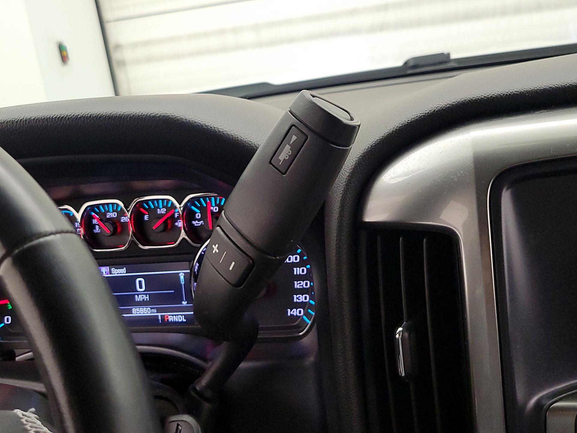 Thumbnail: 2019 Chevrolet Silverado 1500 - 17